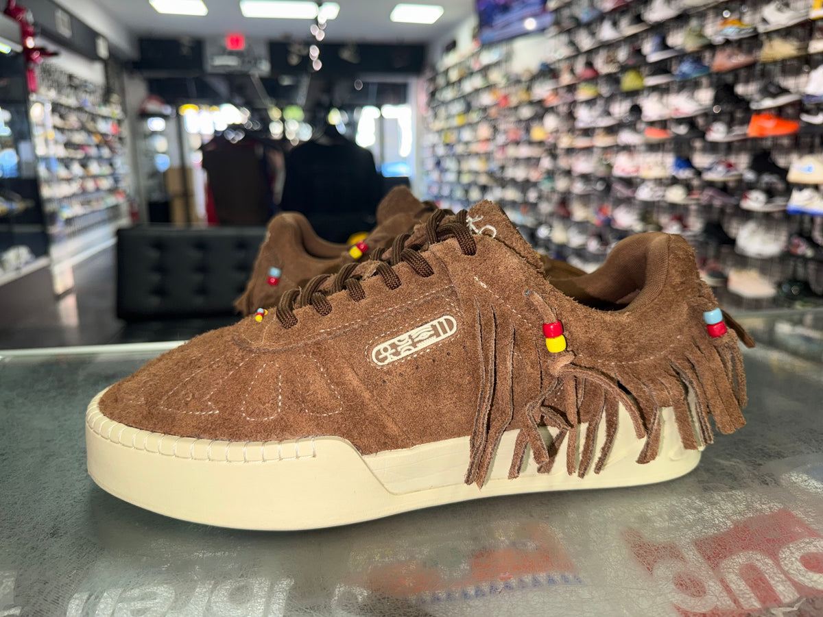 Size 10 Anta Kai Hela "Chief Hela"