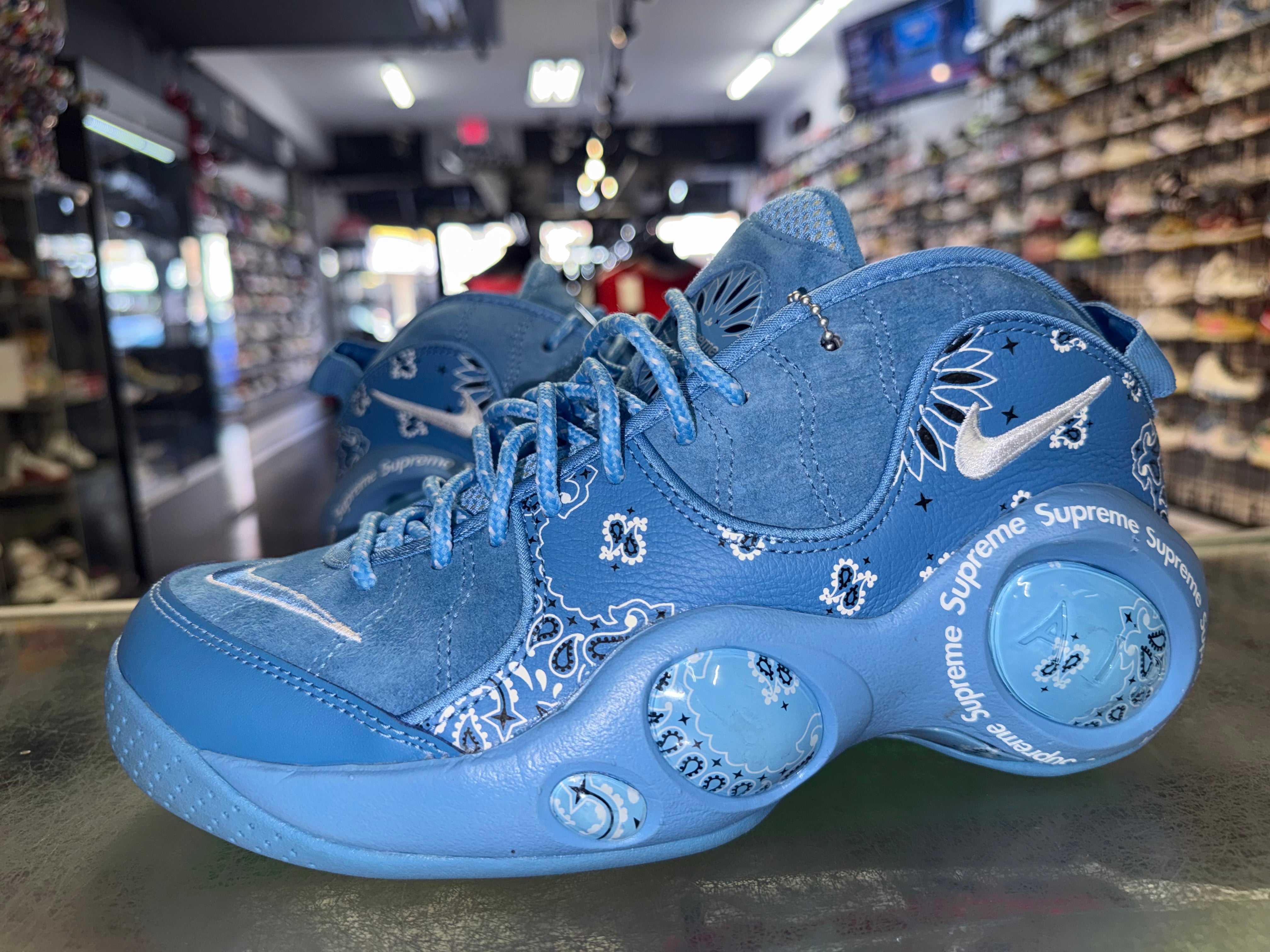 Size 7.5 Air Zoom Flight 95 Supreme "University Blue"