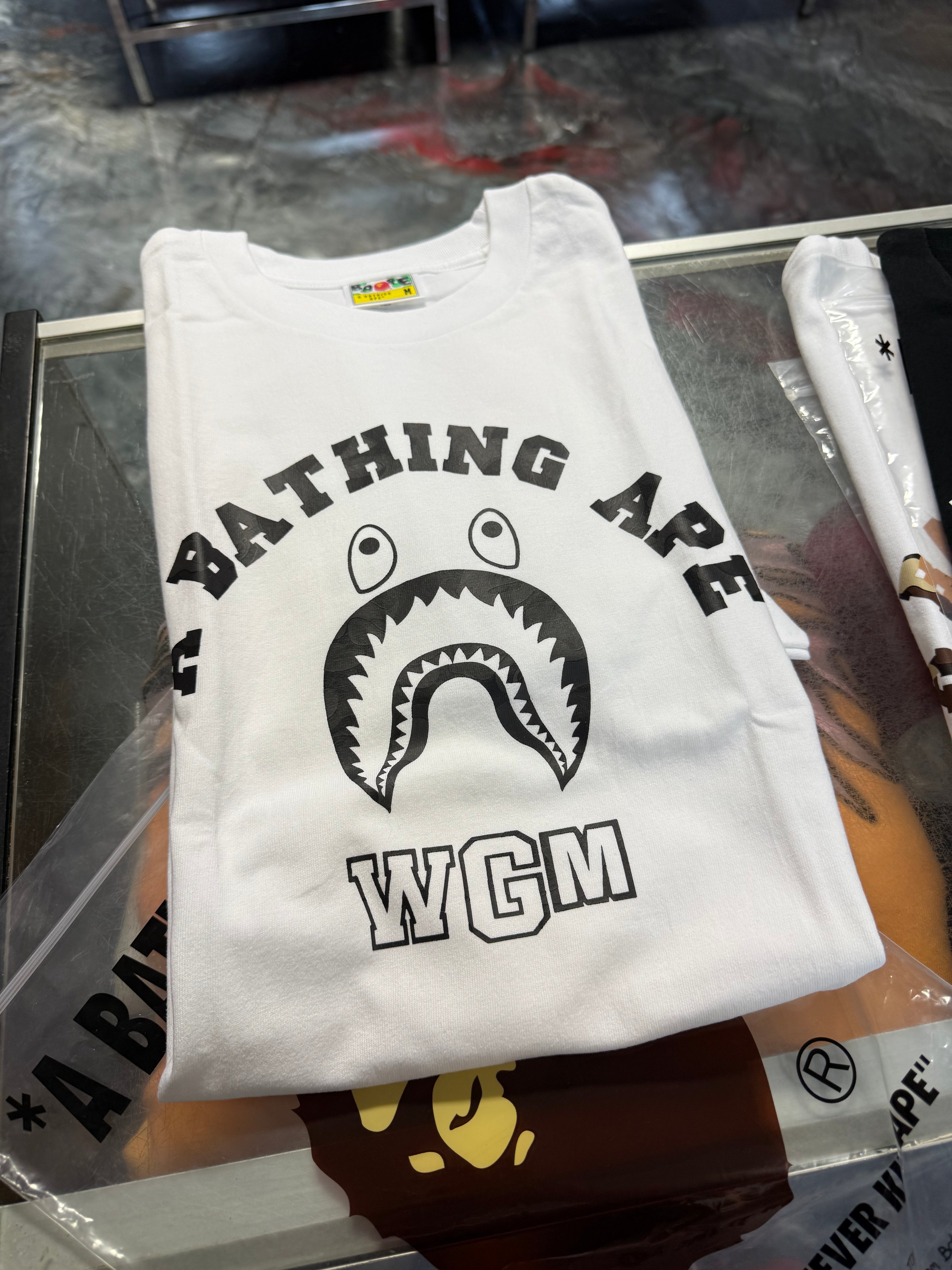 Size M Bape Think World Gone Mad Tee "White Black" Brand New