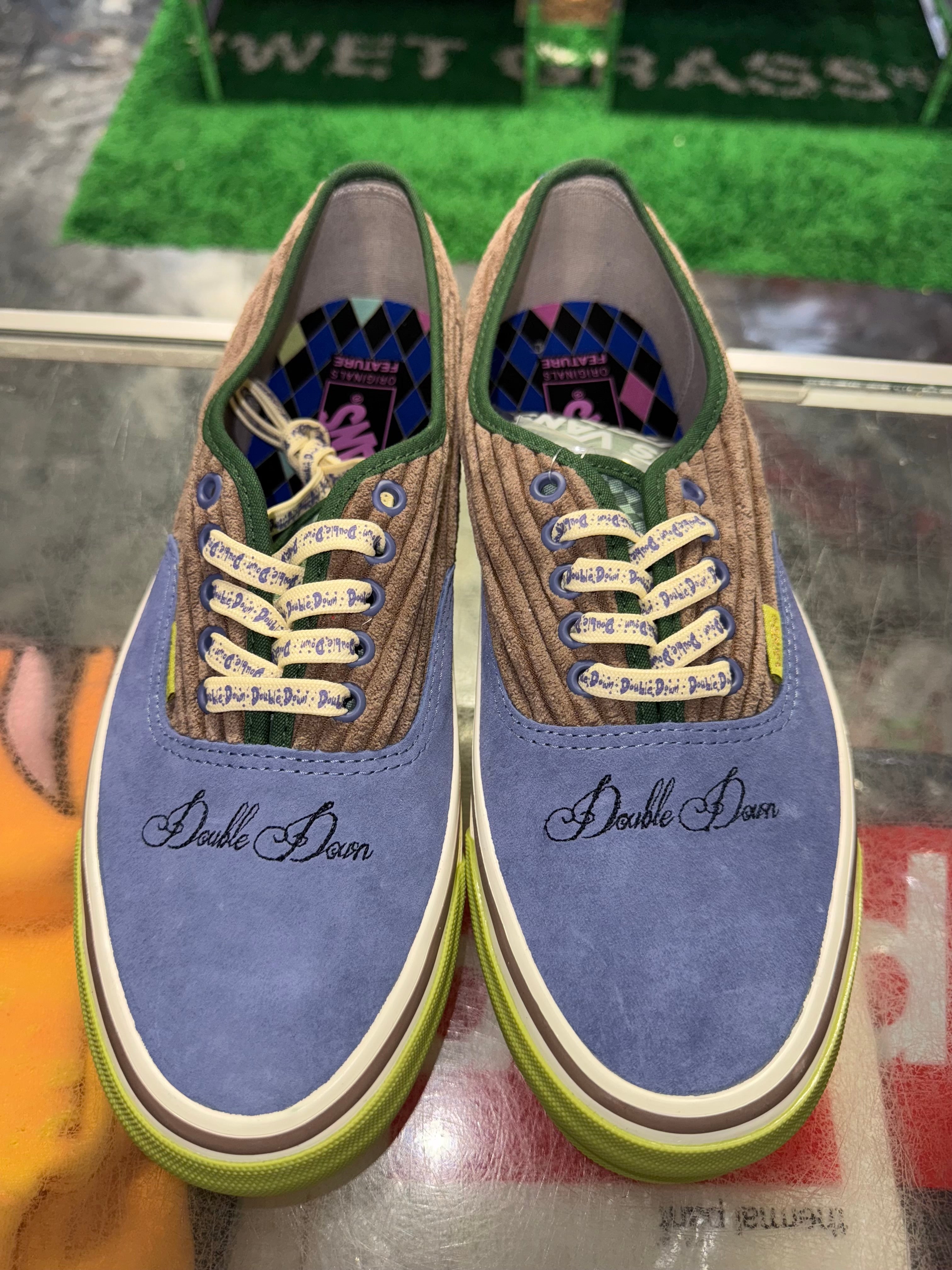 Size 10.5 Vans Feature Sinners Club "Double Down" Brand New