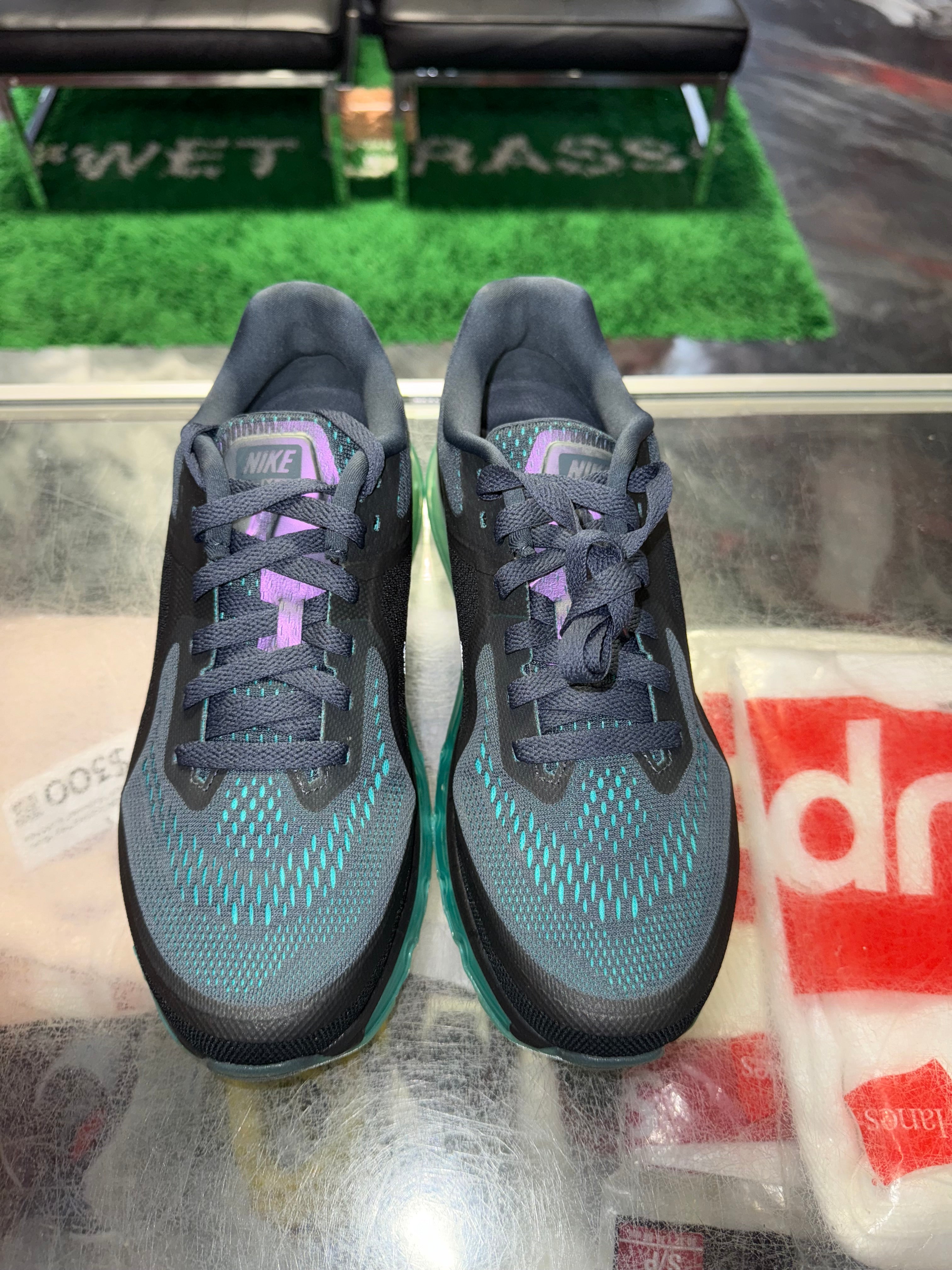 Size 8.5 (10W) Air Max 2014 “Magnet Grey” Brand New