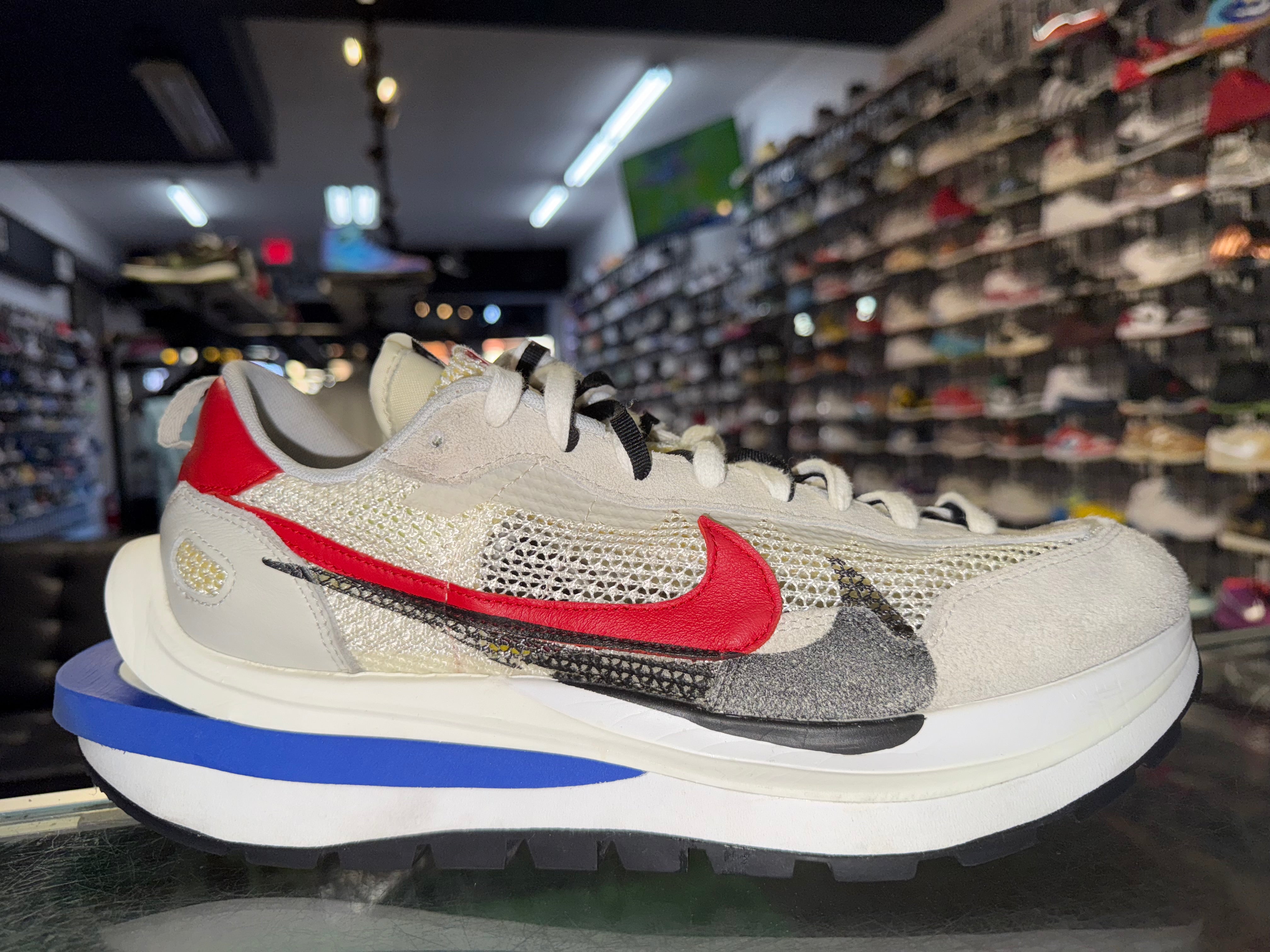 Size 12 Nike Vaporwaffle Sacai "Sport Fuchsia Game Royal"