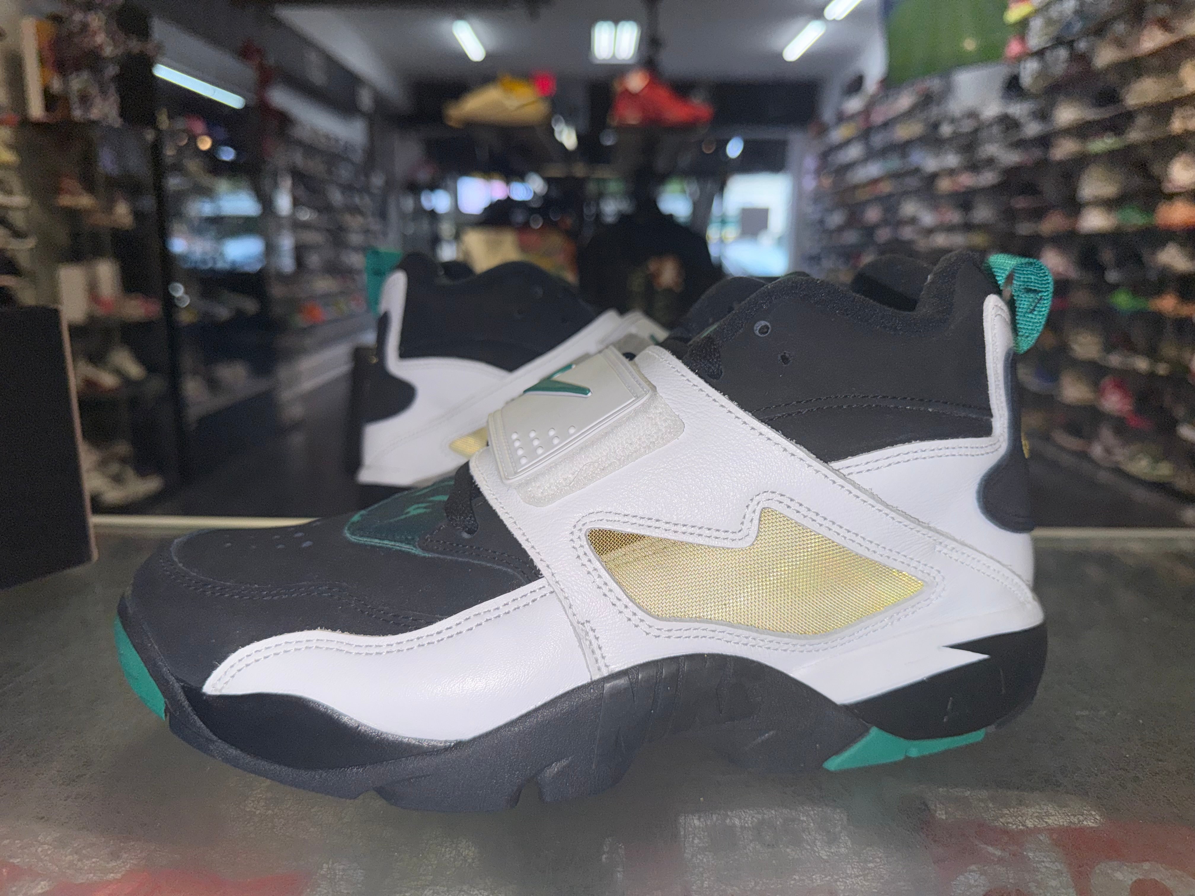 Size 10.5 Air Diamond Turf "Emerald"