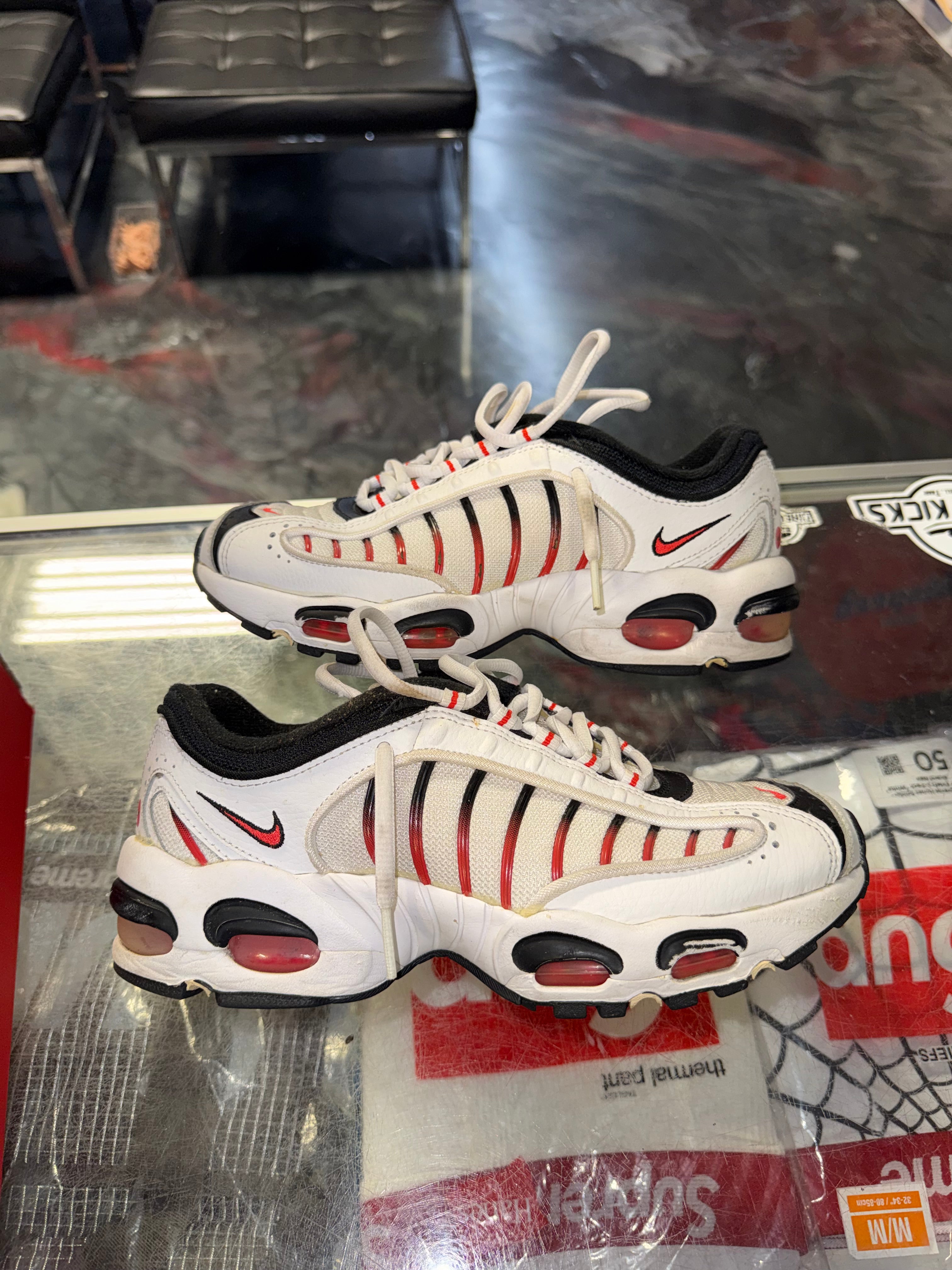 Size 6.5y Air Max Tailwind white red