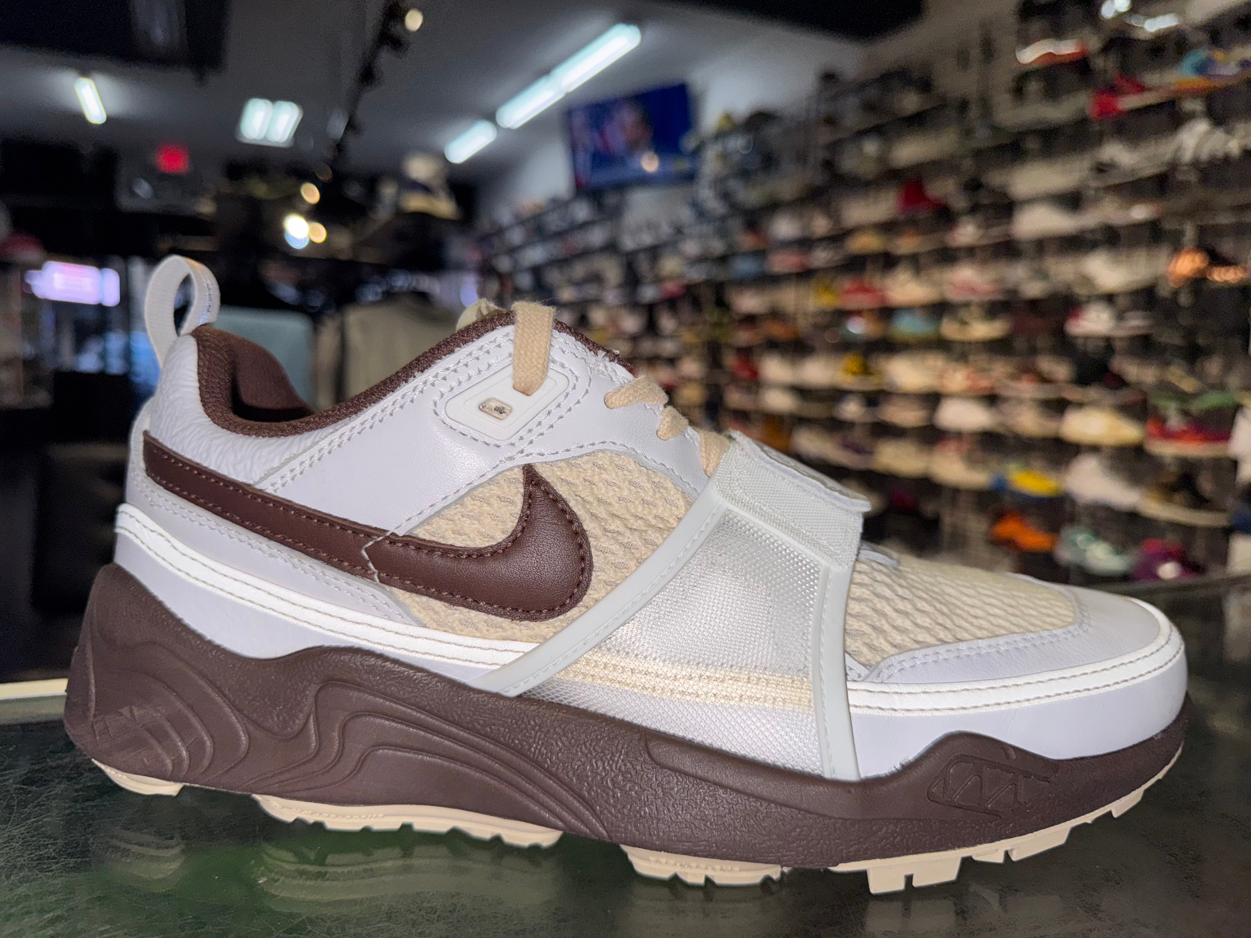 Size 9.5 Zoom Field Jaxx Travis Scott "Light Chocolate"