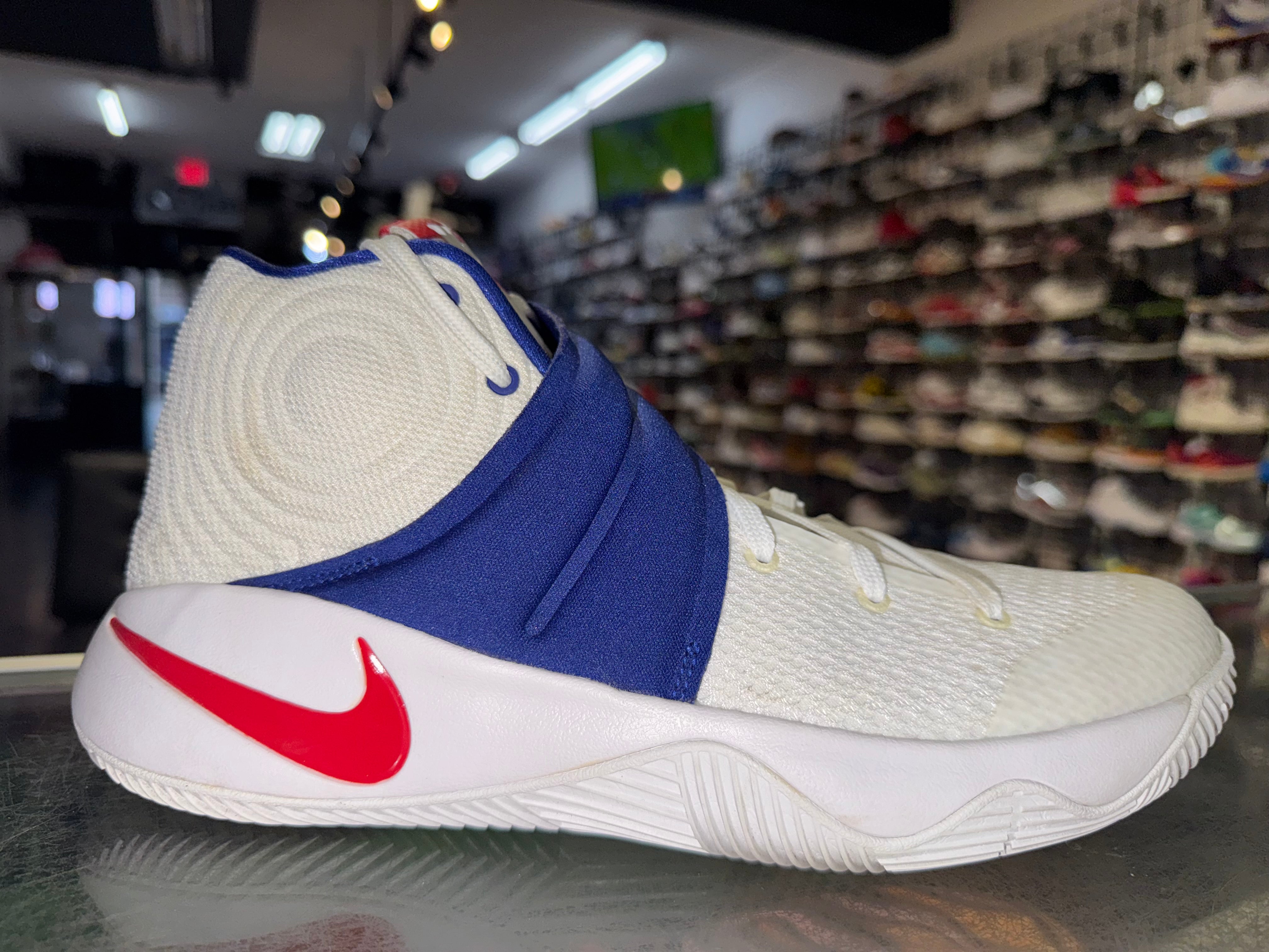 Size 9 Kyrie 2 "USA"
