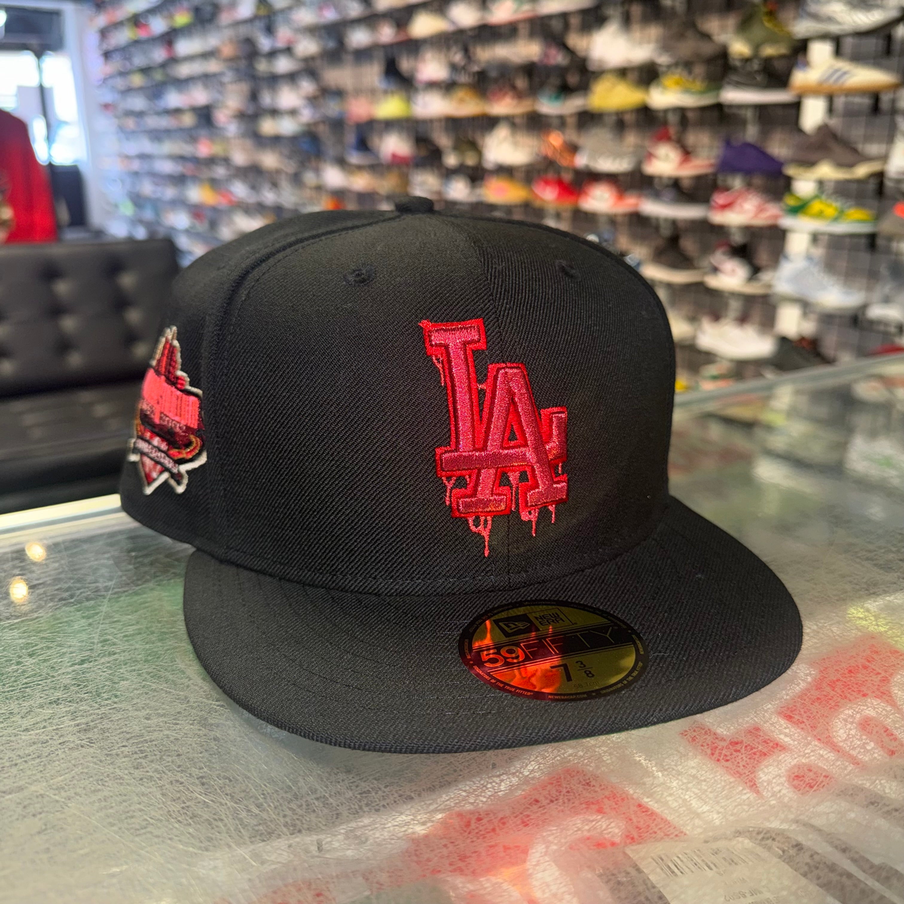 Size 7 3/8 New Era Fitted Hat “Dodgers Drip Black” Brand New