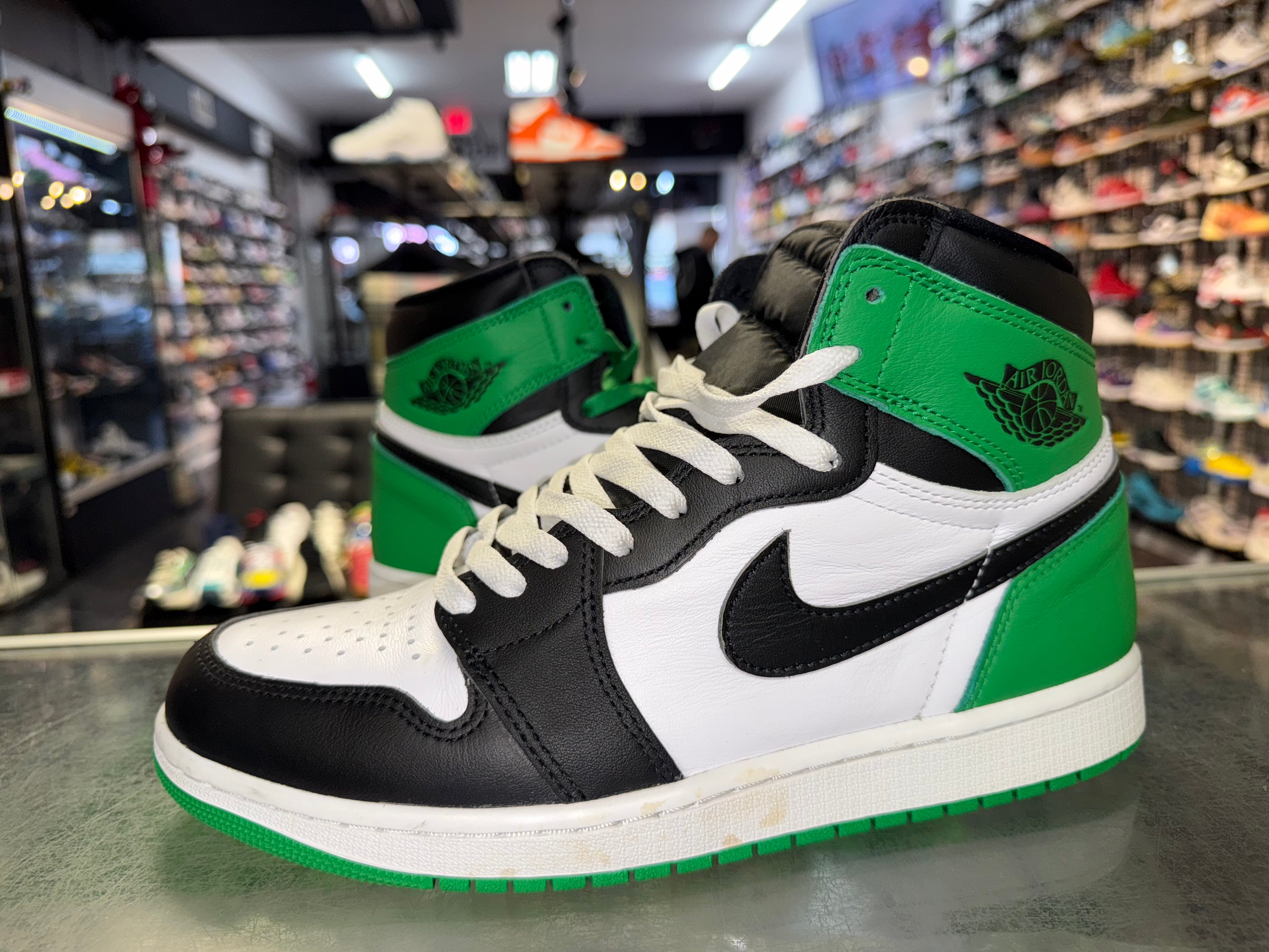 Size 10 Air Jordan 1 "Lucky Green"