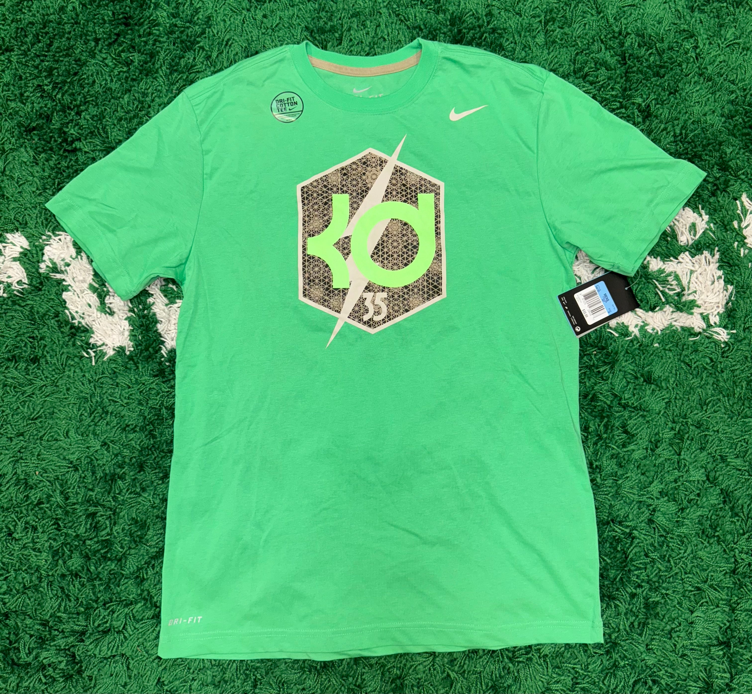 Size M Nike KD Dri Fit Tee “Green” Brand New