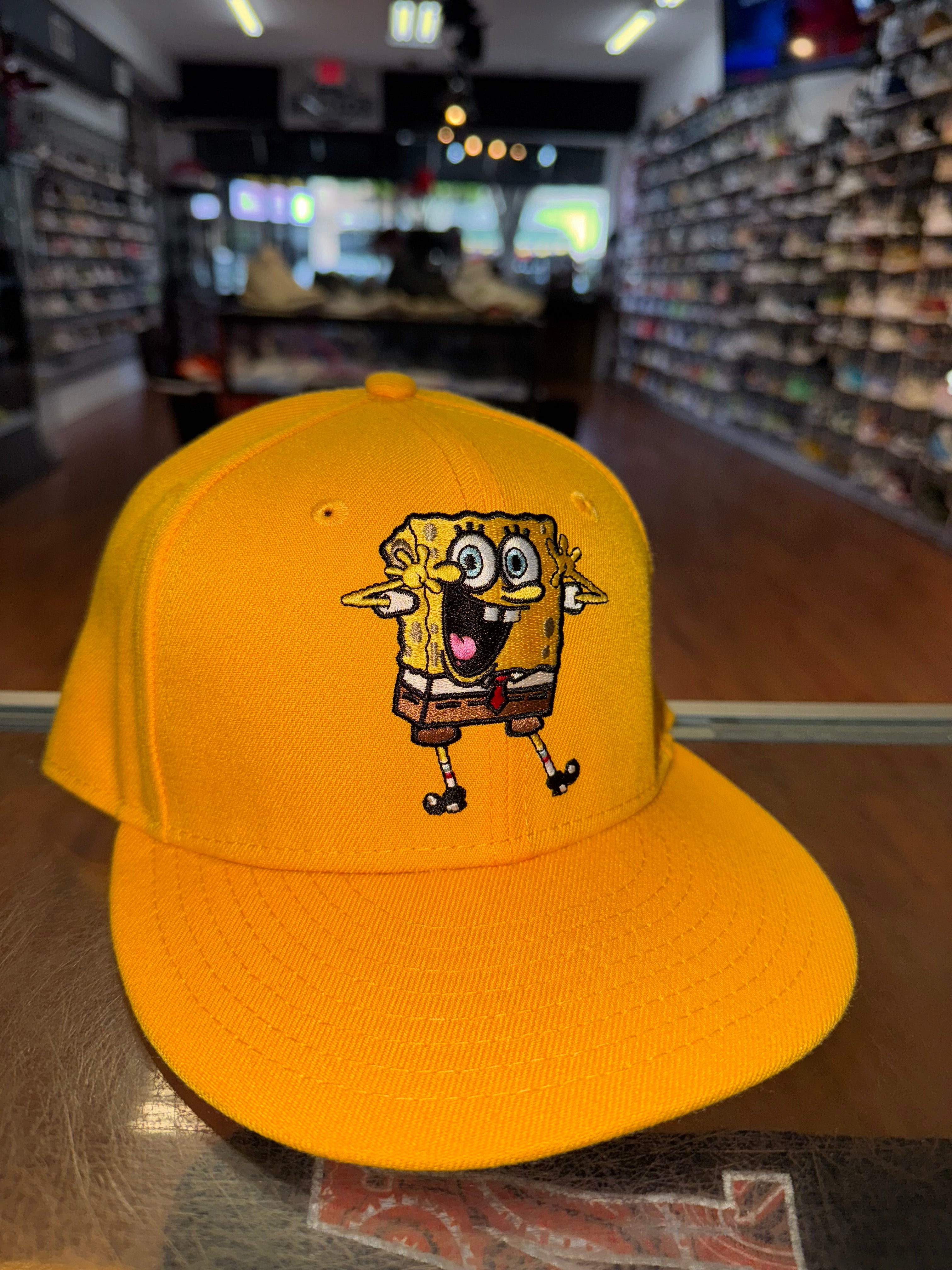 Size 7 1/4 Spongebob Blue Bottom Fitted