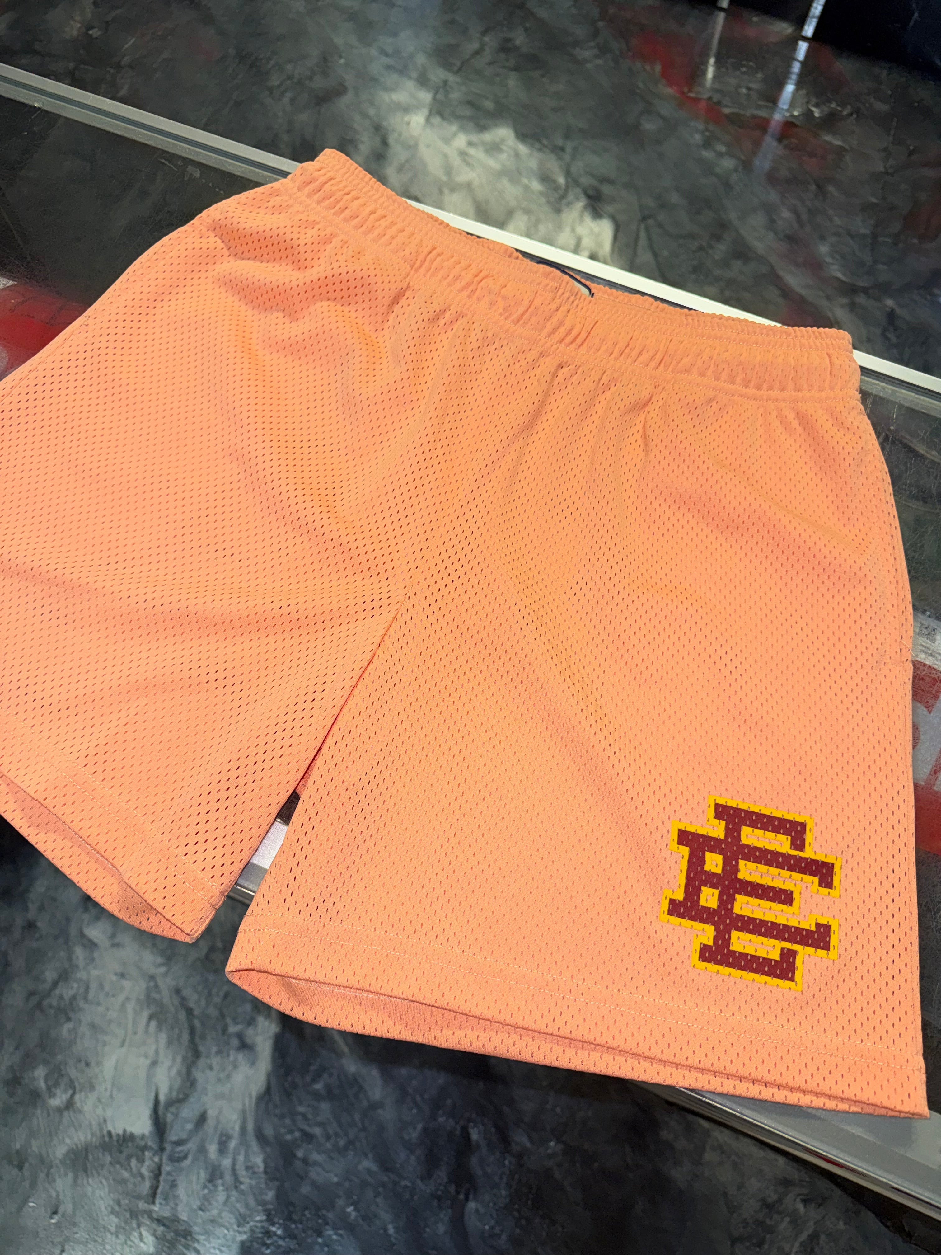 Size L Eric Emanuel EE Shorts “Peach/Maroon”
