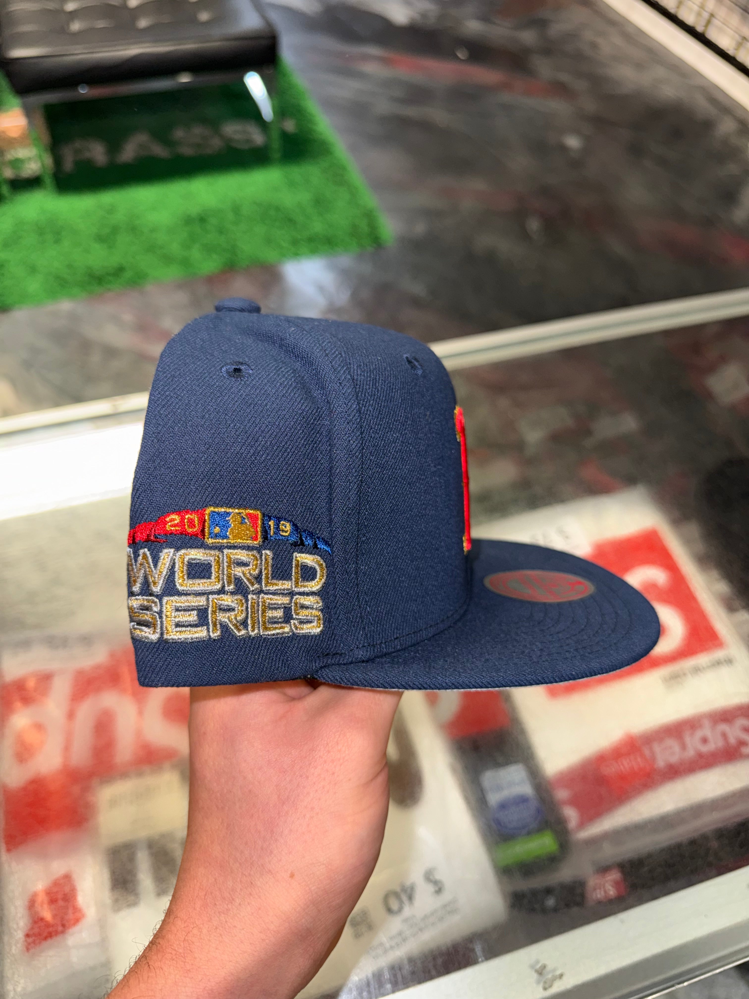 Size OS Mitchell & Ness SnapBack Hat “Boston World Series” Brand New