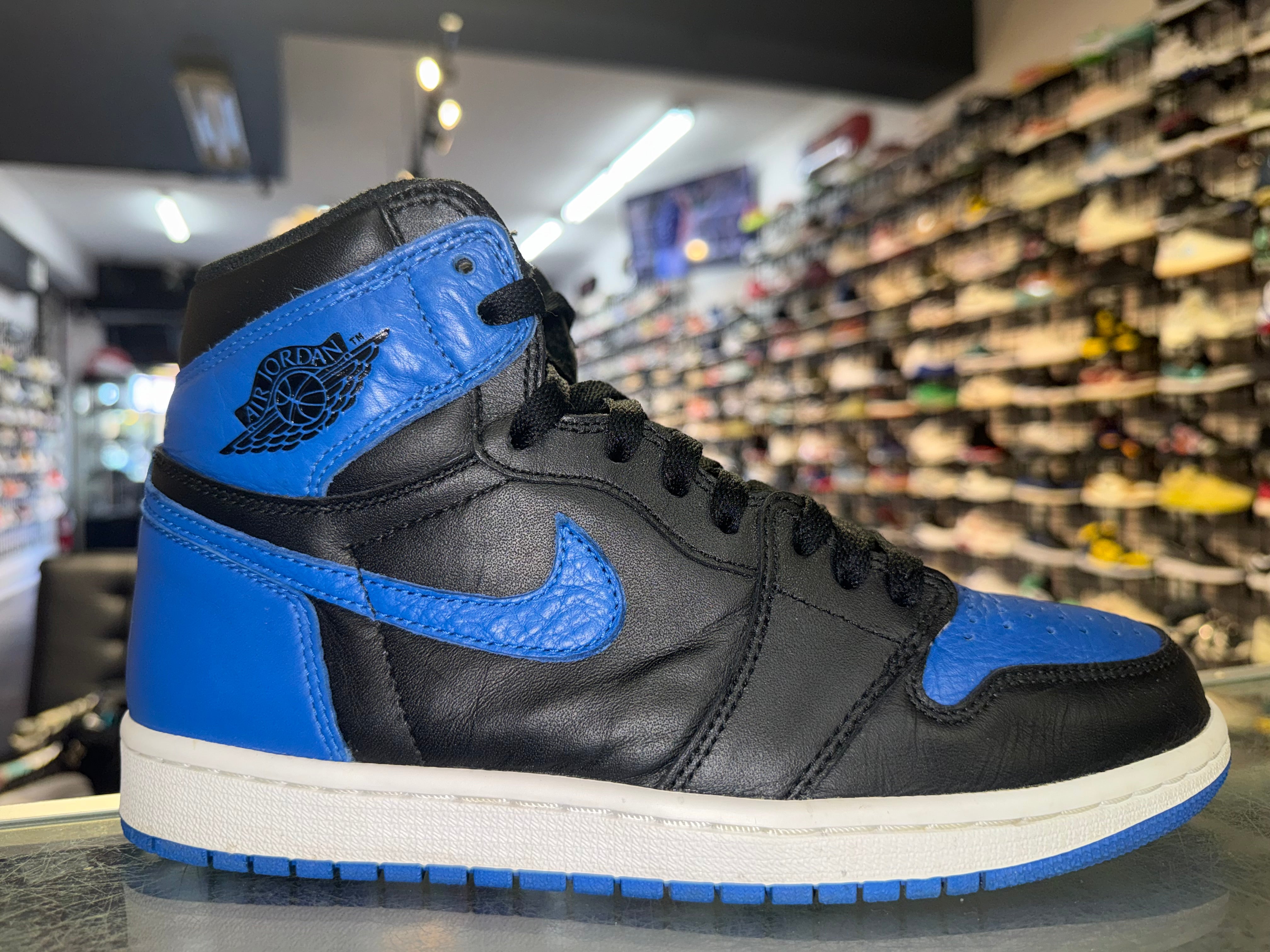 Size 8 Air Jordan 1 “Royal”