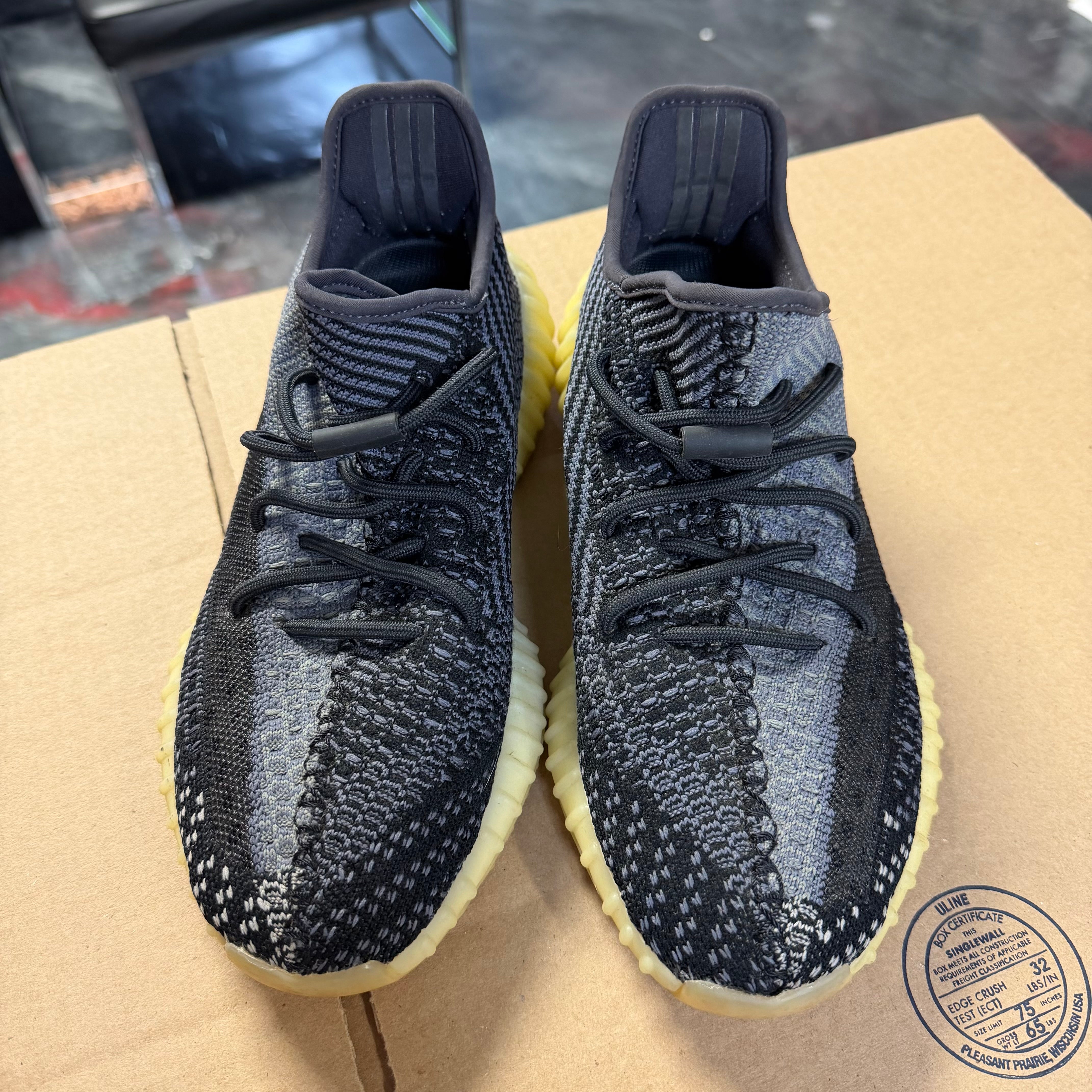 Size 8 Yeezy Bost 350 V2 "Carbon" - NB