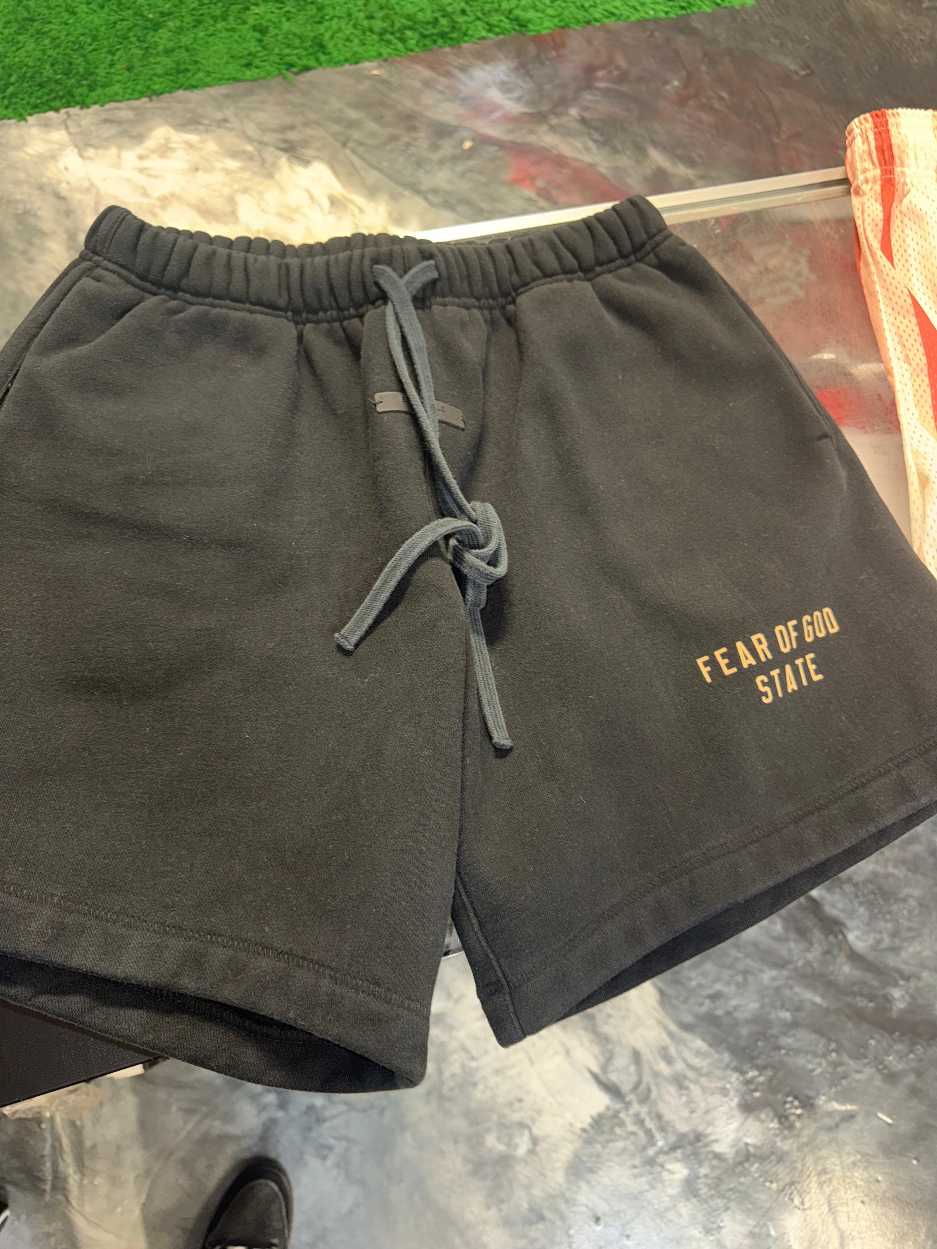 Size S (Fits M) Essentials FOG State Shorts “Black”