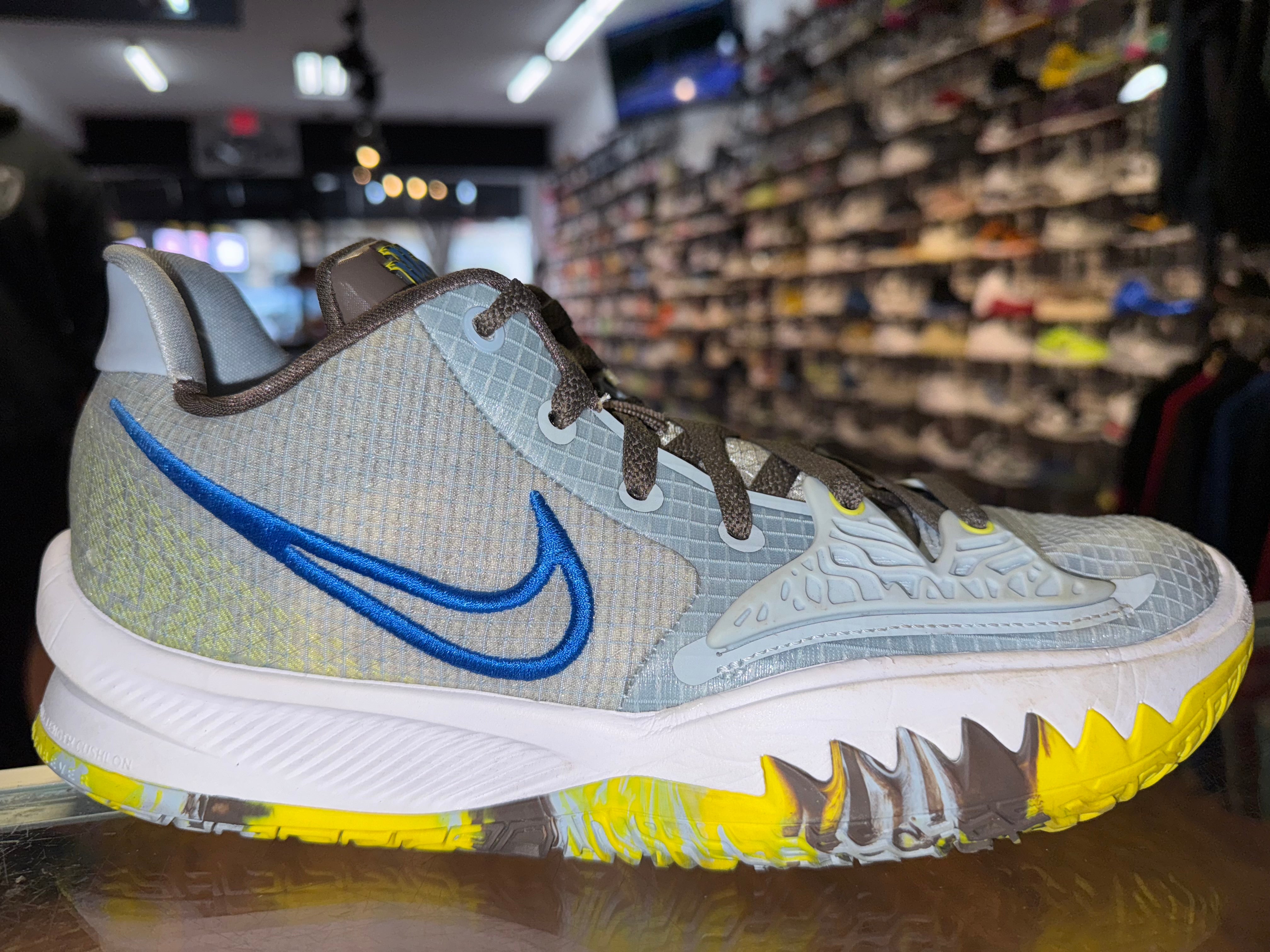 Size 10 Kyrie 4 Low “Armory Blue”