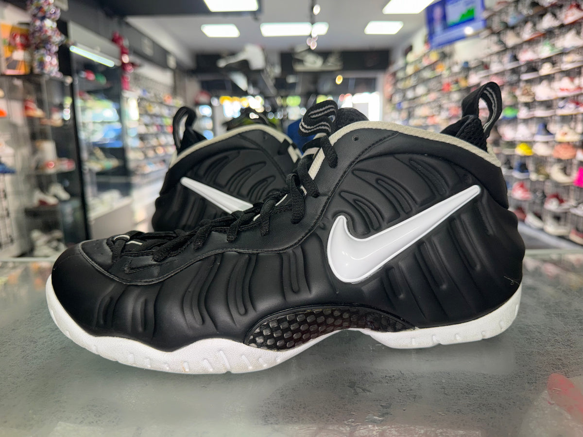 Size 11 Foamposite Pro "Dr. Doom"