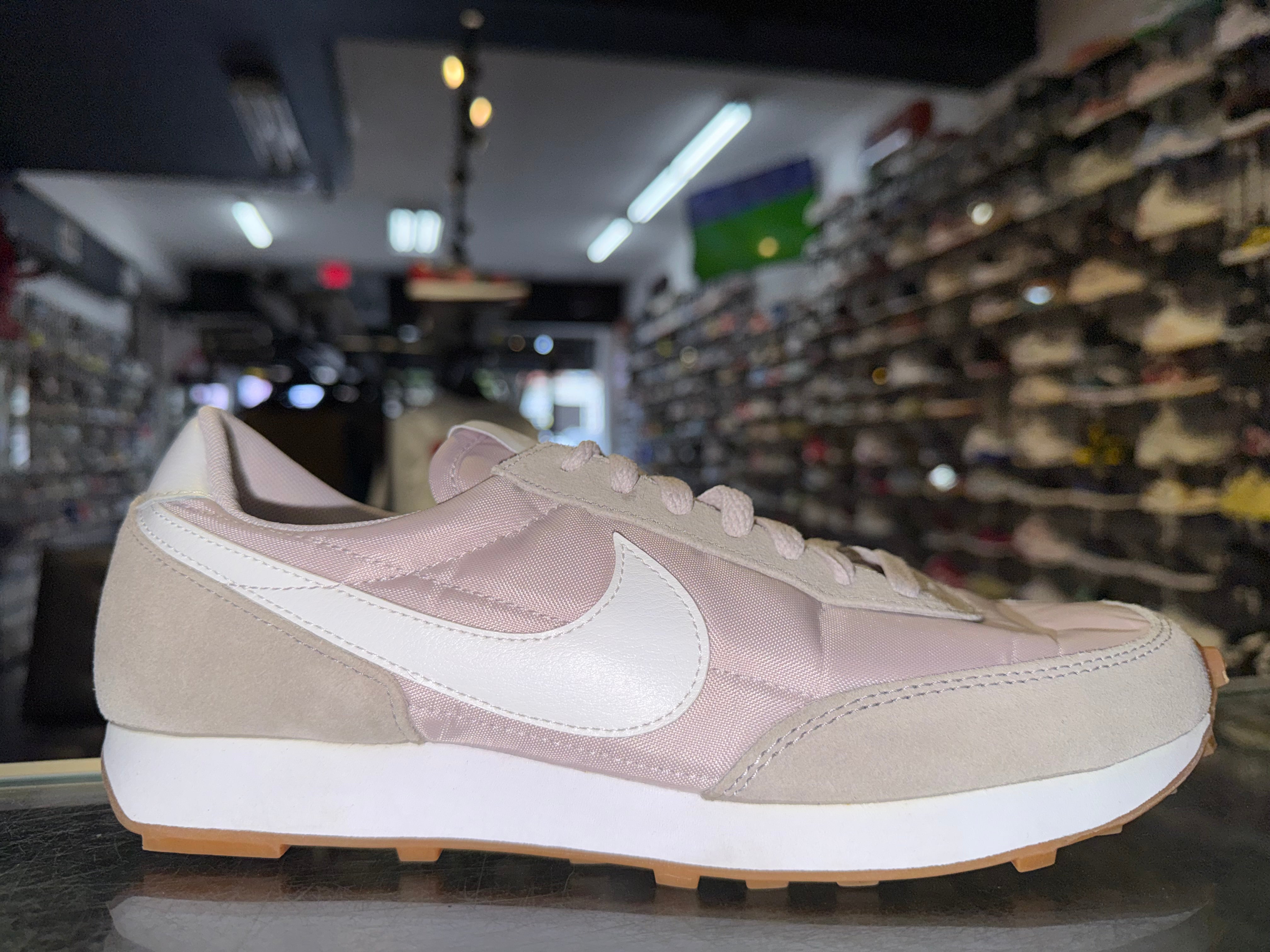 Size 7.5 (8W) Waffle One "White Pink"