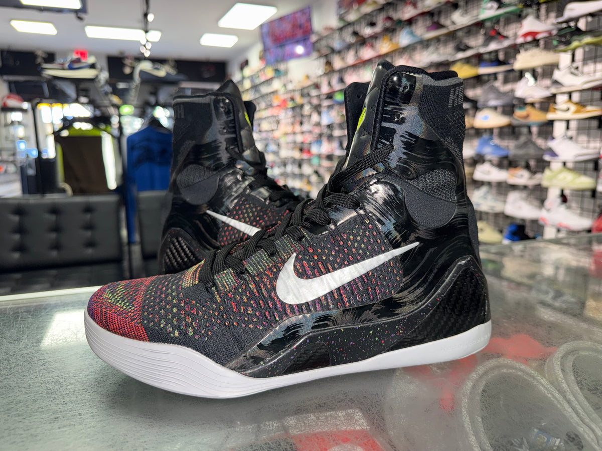 Size 10 Kobe 9 Elite “Masterpiece”
