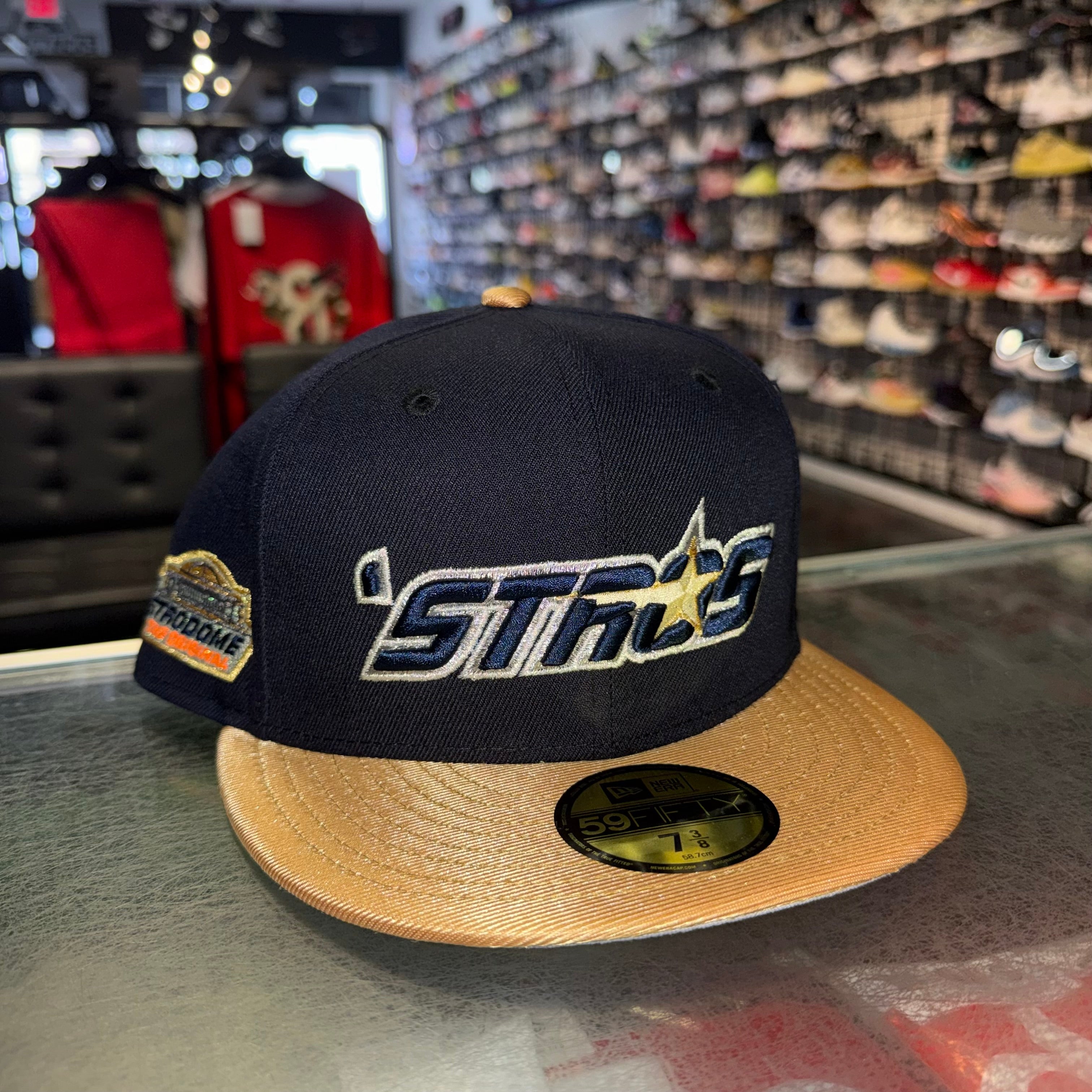 Size 7 3/8 New Era Fitted Hat “Astros Gold Brim” Brand New