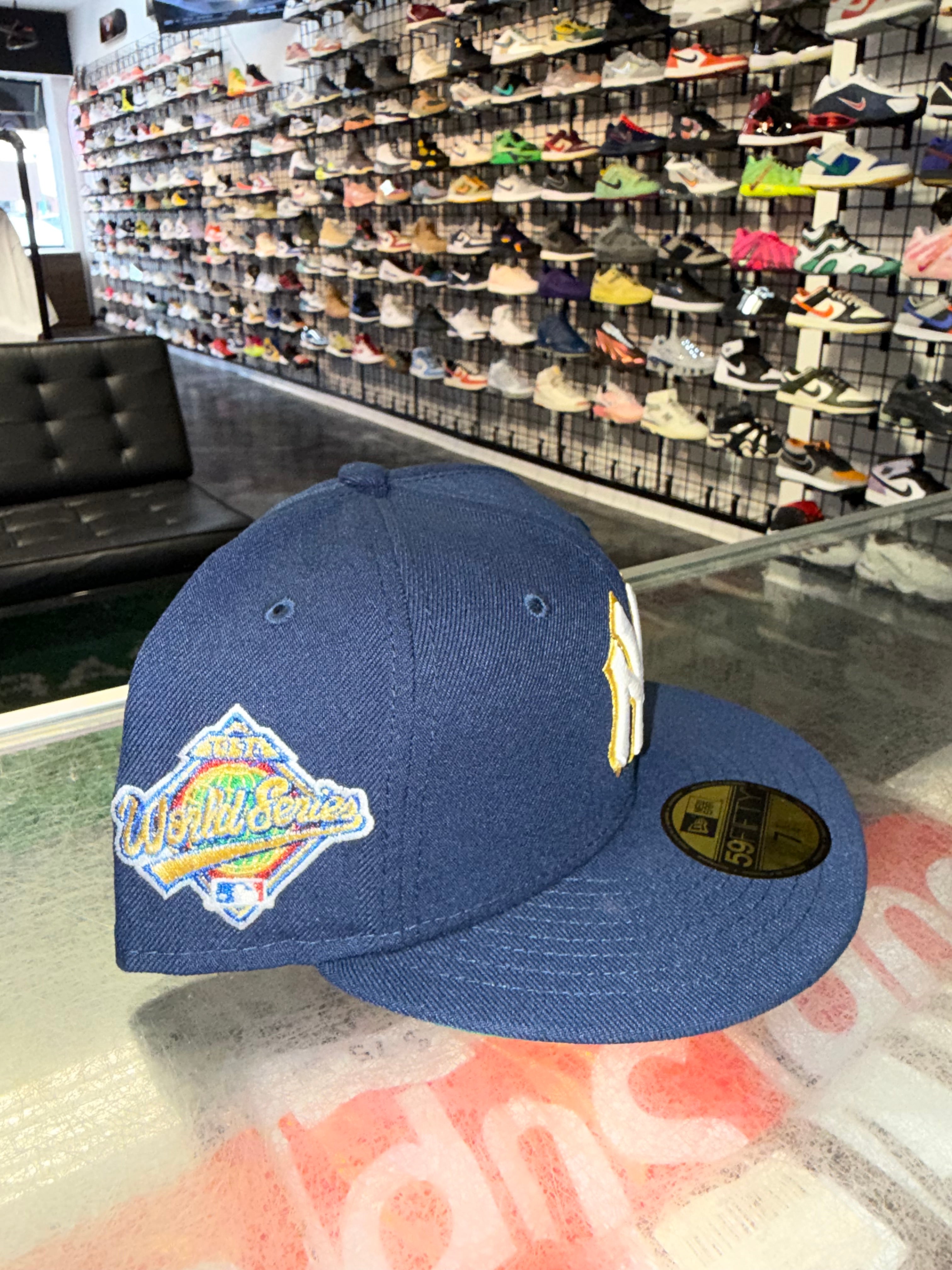 Size 7 1/4 New Era Fitted Hat “NY Yankees” Brand New