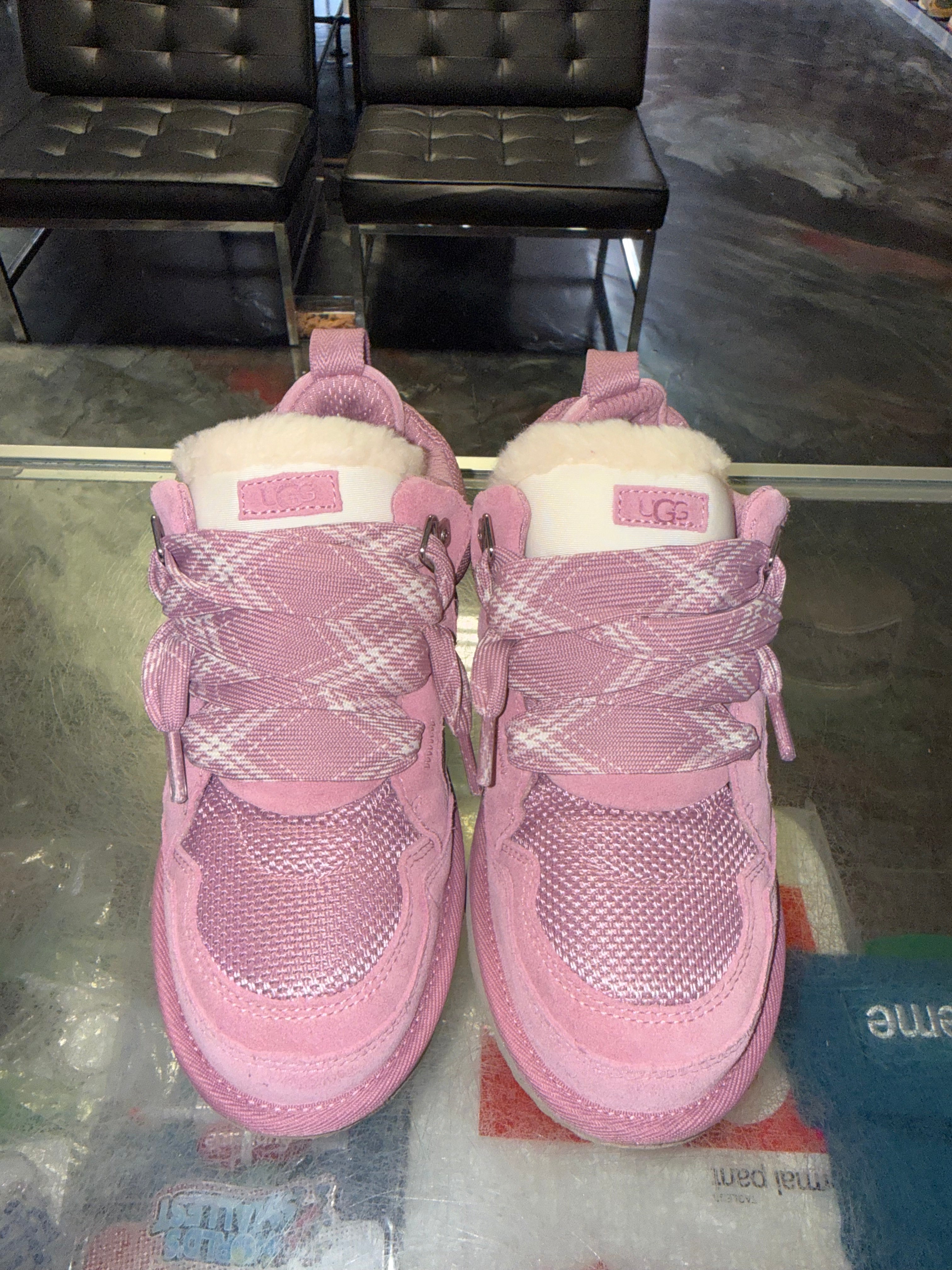 Size 5 UGG Lowmel "Dusty Orchid"
