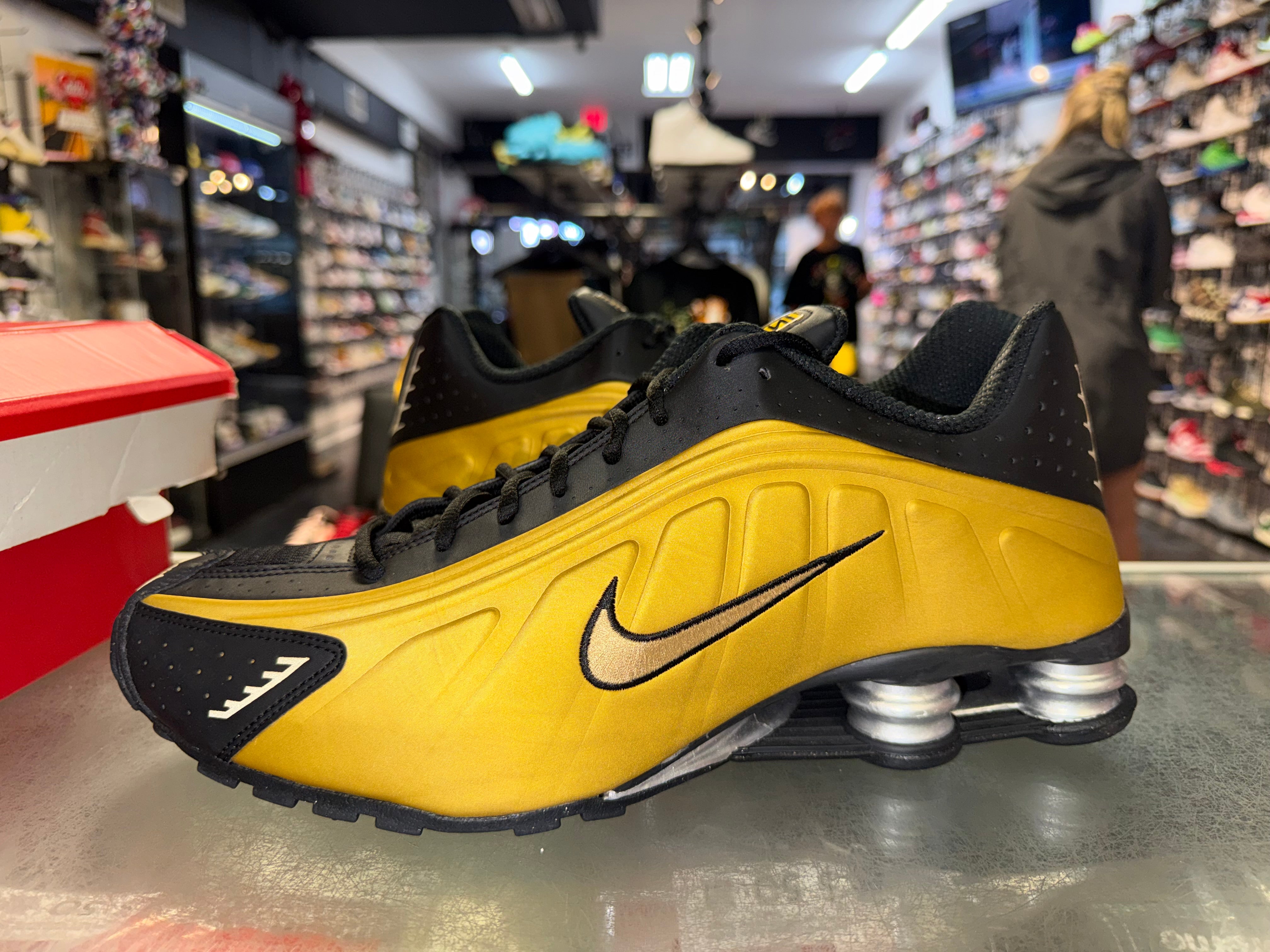 Size 13 (14.5W) Nike Shox R4 "Black Metallic Gold"
