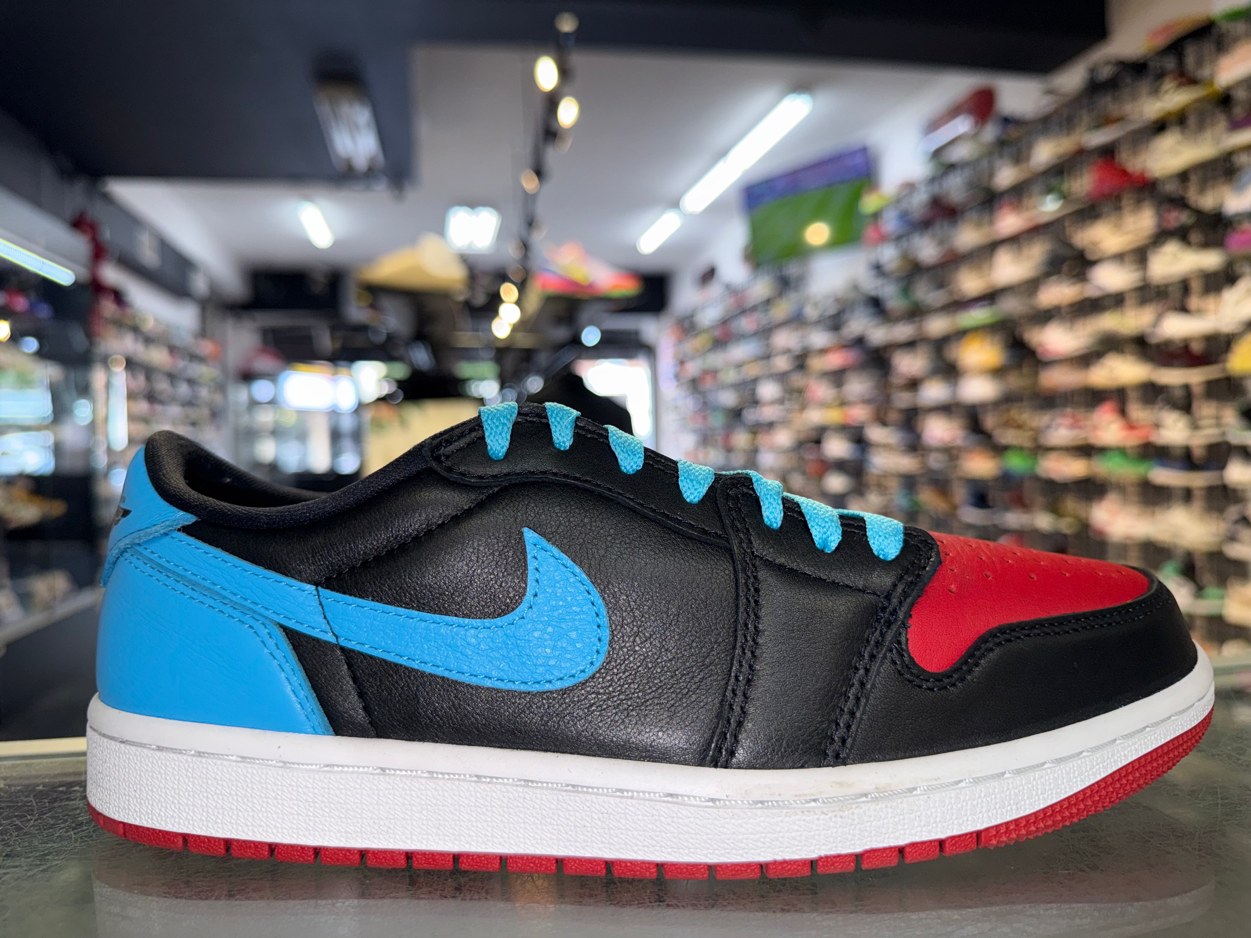 Size 7.5 (9W) Air Joran 1 Low “NC to Chi”