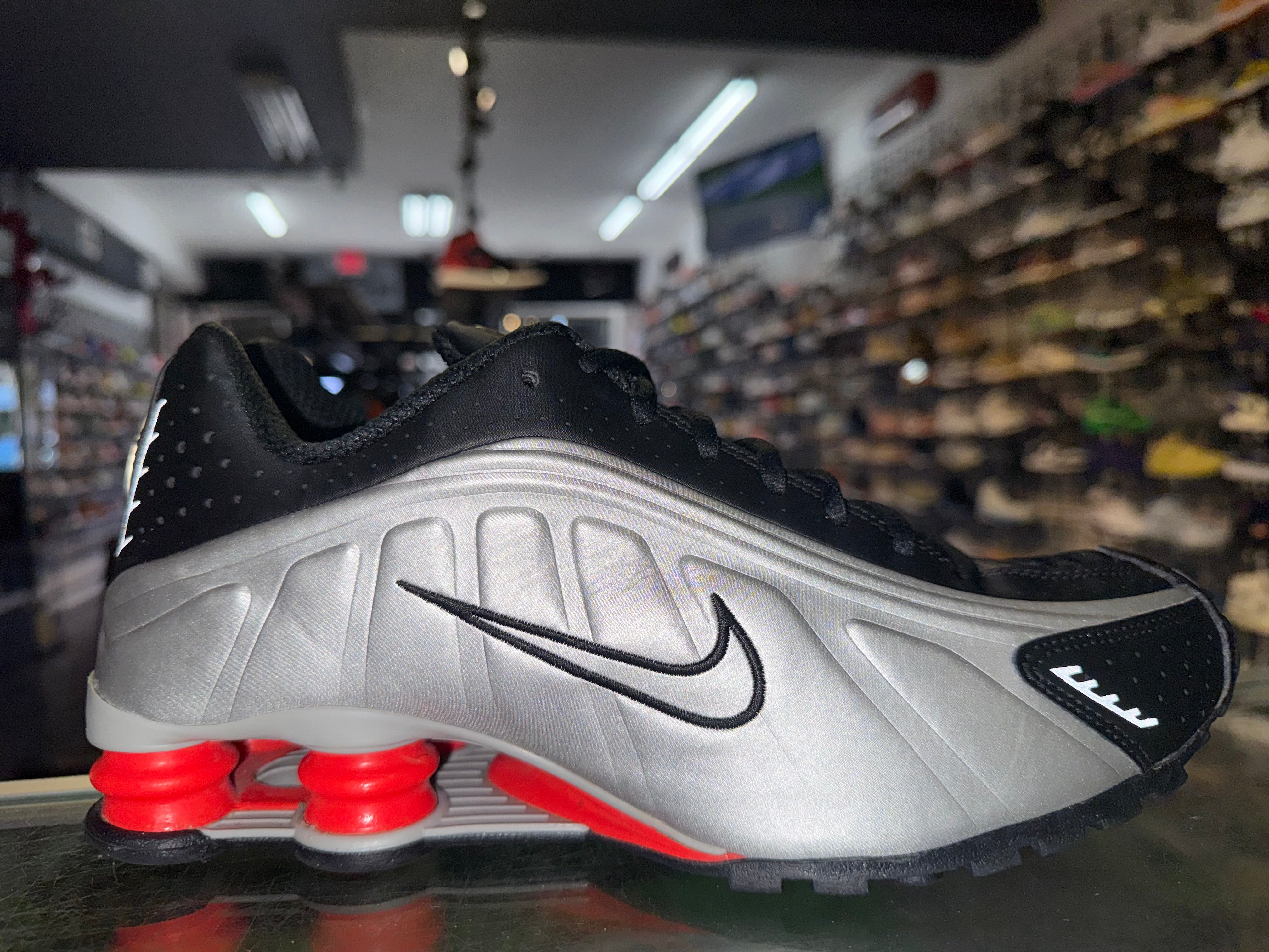Size 8 Nike Shox R4 "Black Silver"