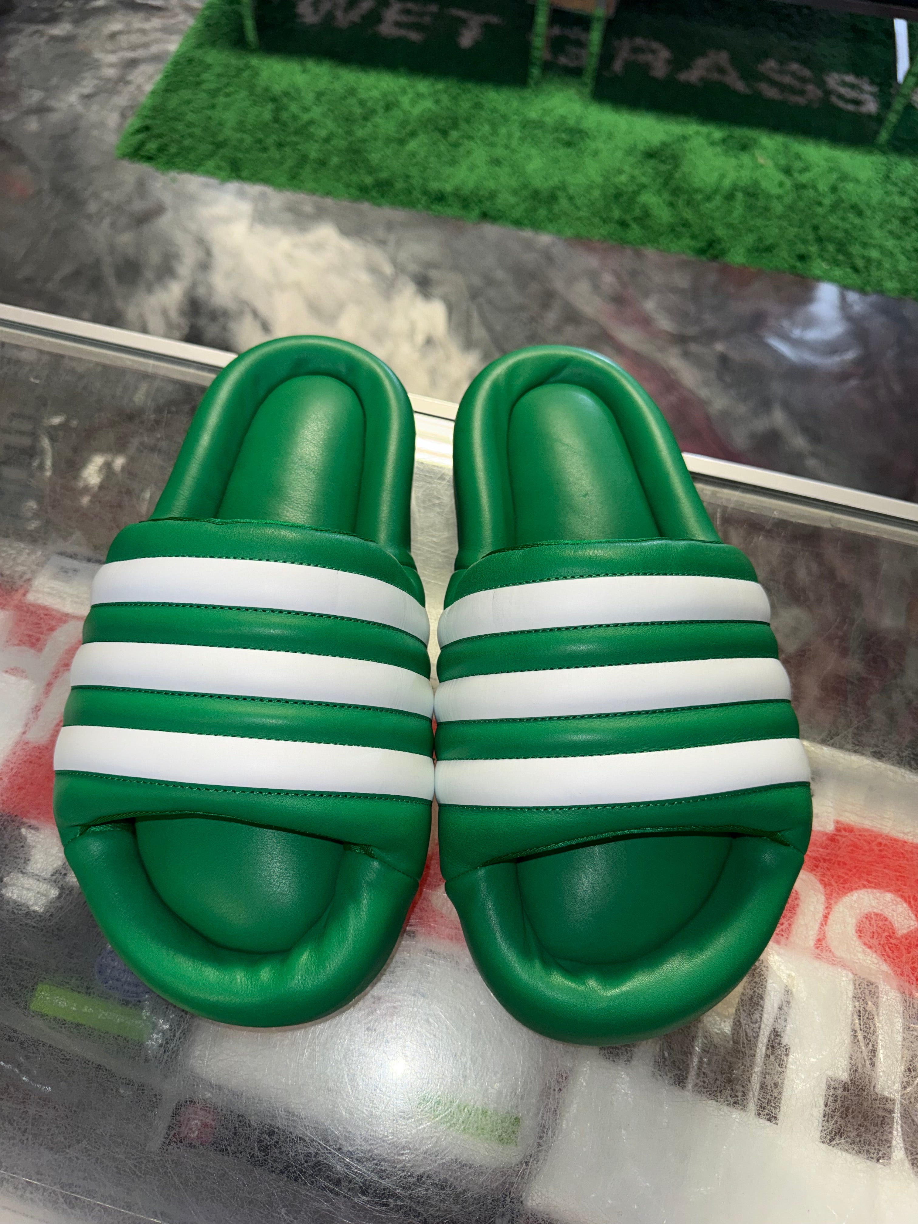 Size 9 Adidas Adilette 24 Slides "Green Cloud White" Brand New