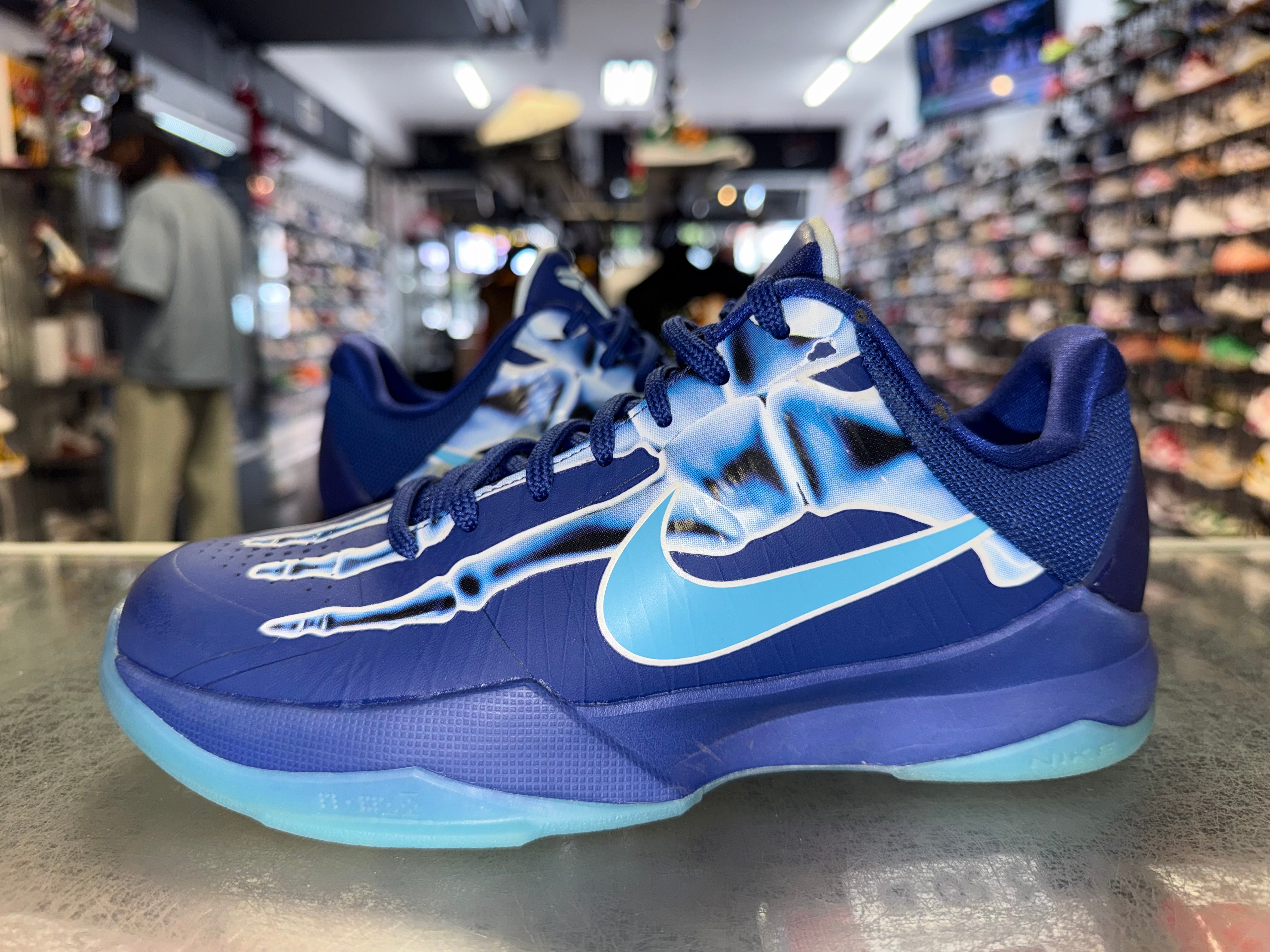 Size 6y Kobe 5 "X-Ray"