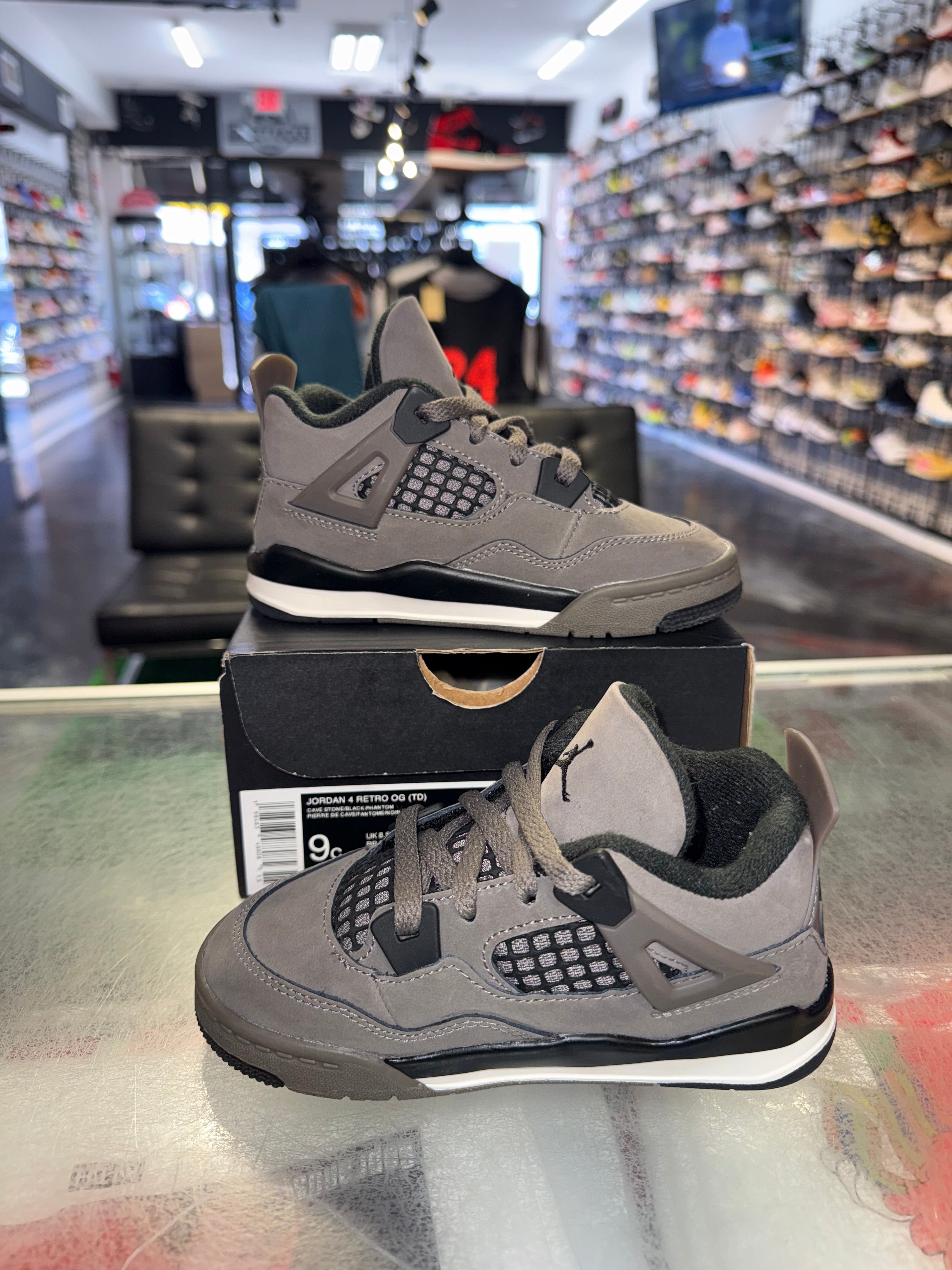 Size 9c Air Jordan 4 “Cave Stone” (TD)