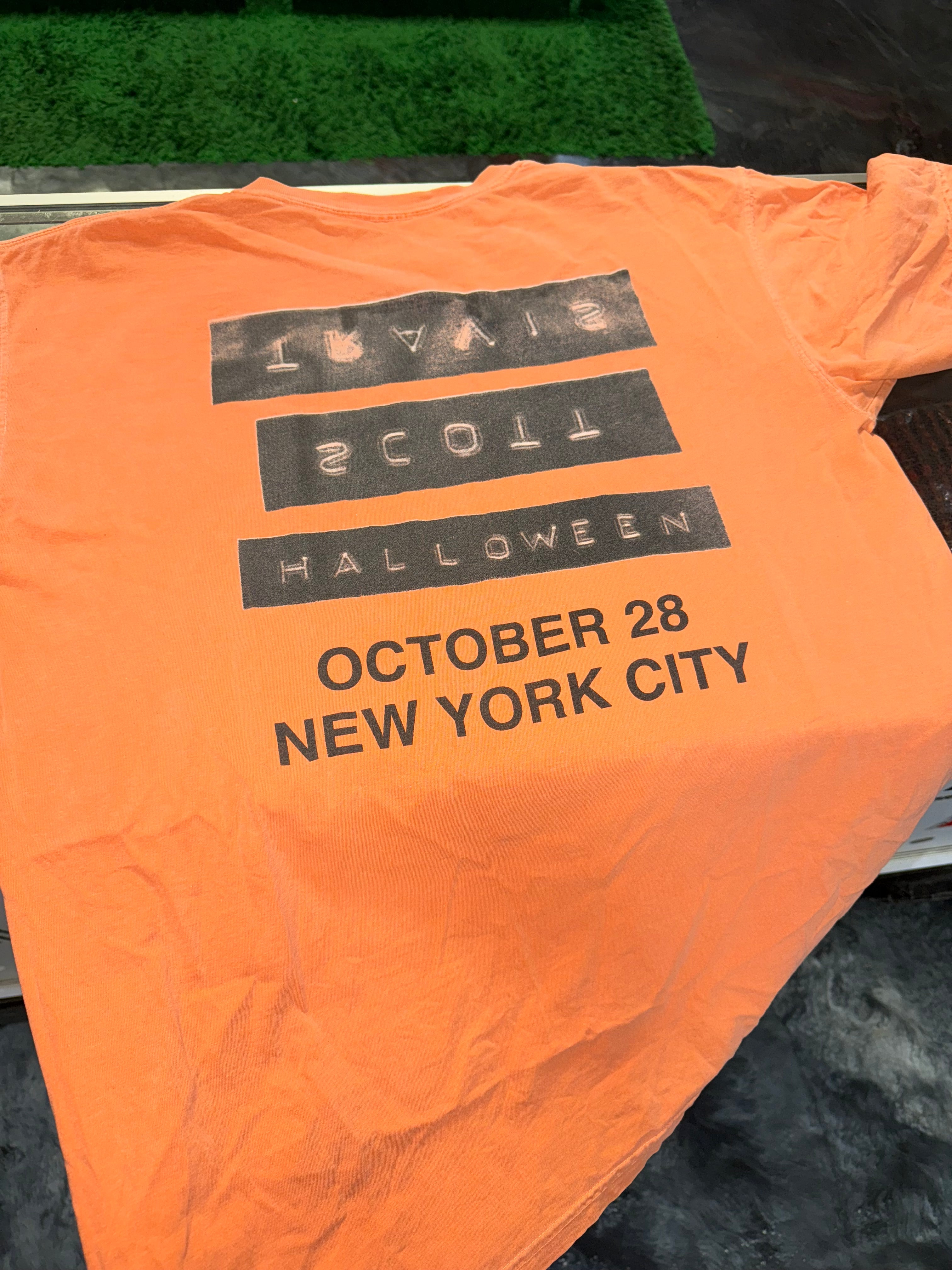 Size L Travis Scott x Chainsaw Massacre Tee “Seeing is Believing”