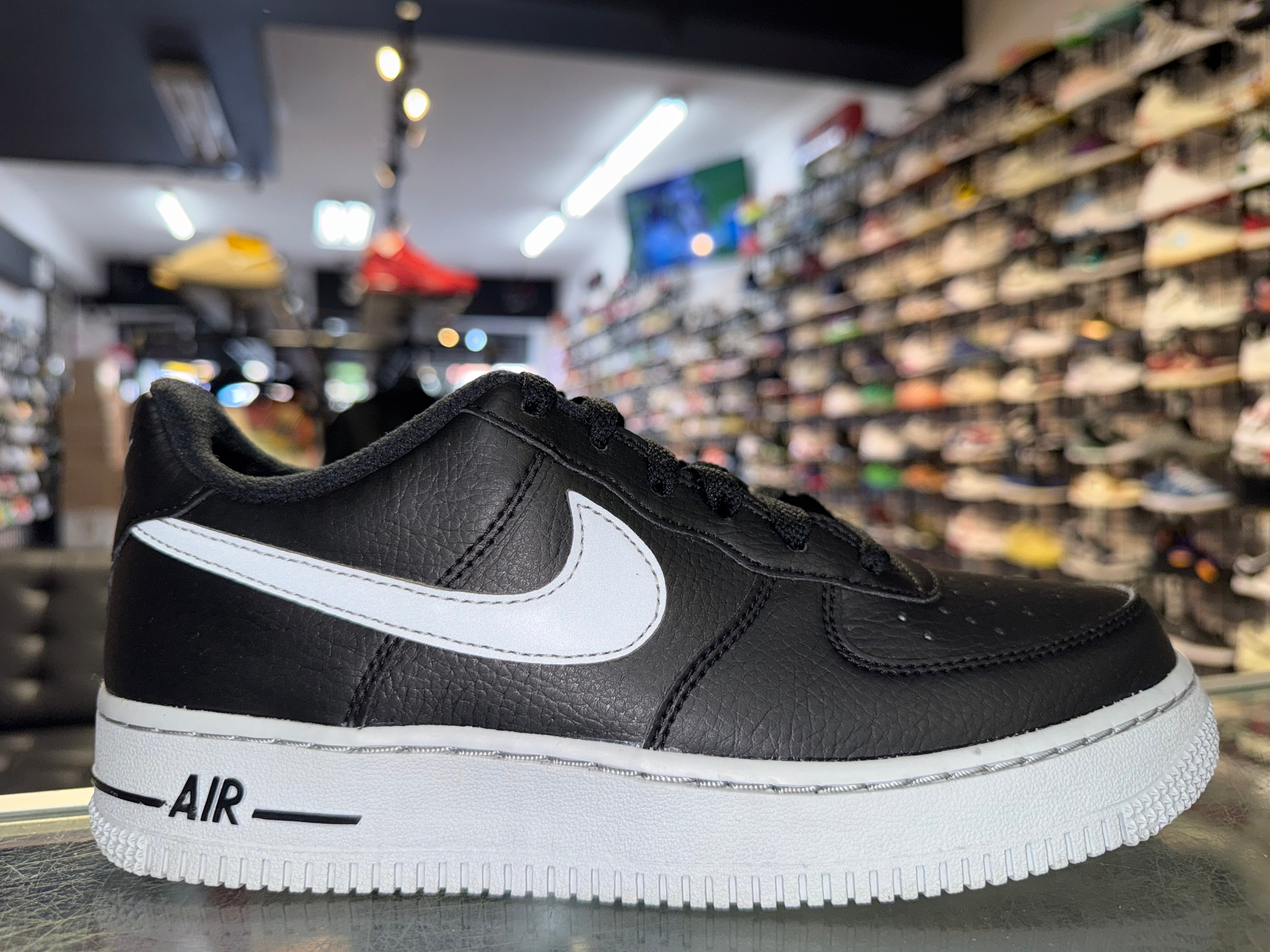 Size 5.5y Air Force 1 "Black Grey 3M"