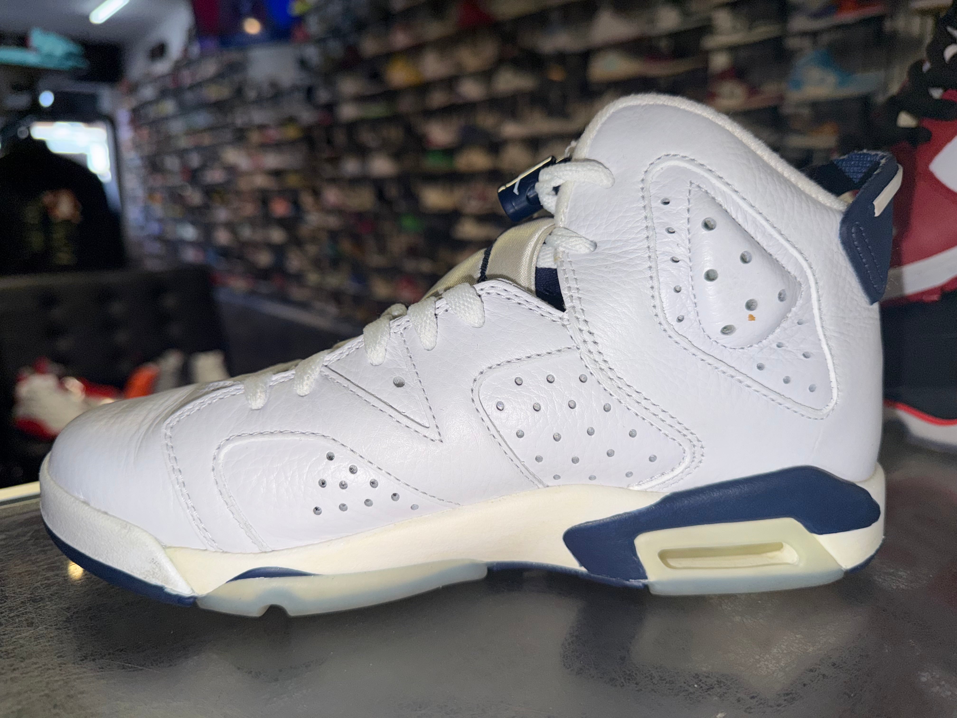 Size 6.5y Air Jordan 6 "Midnight Navy"