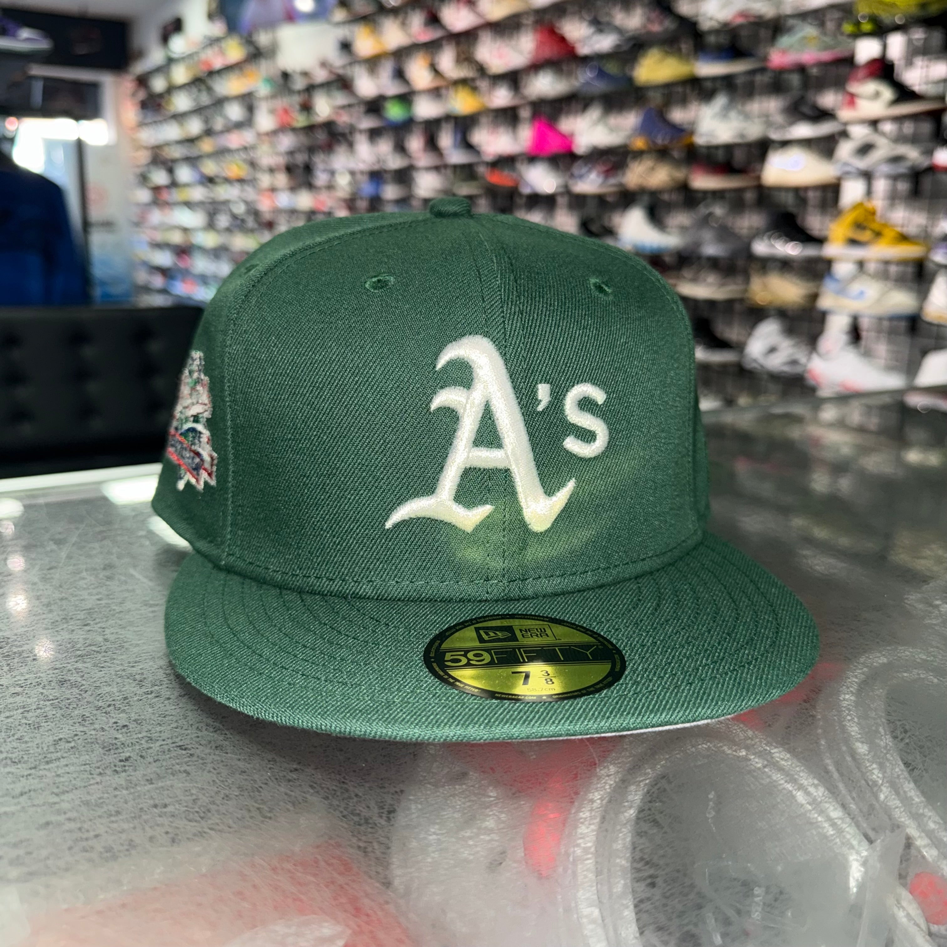 Size 7 3/8 New Era Fitted Hat “Oakland A’s Green” Brand New