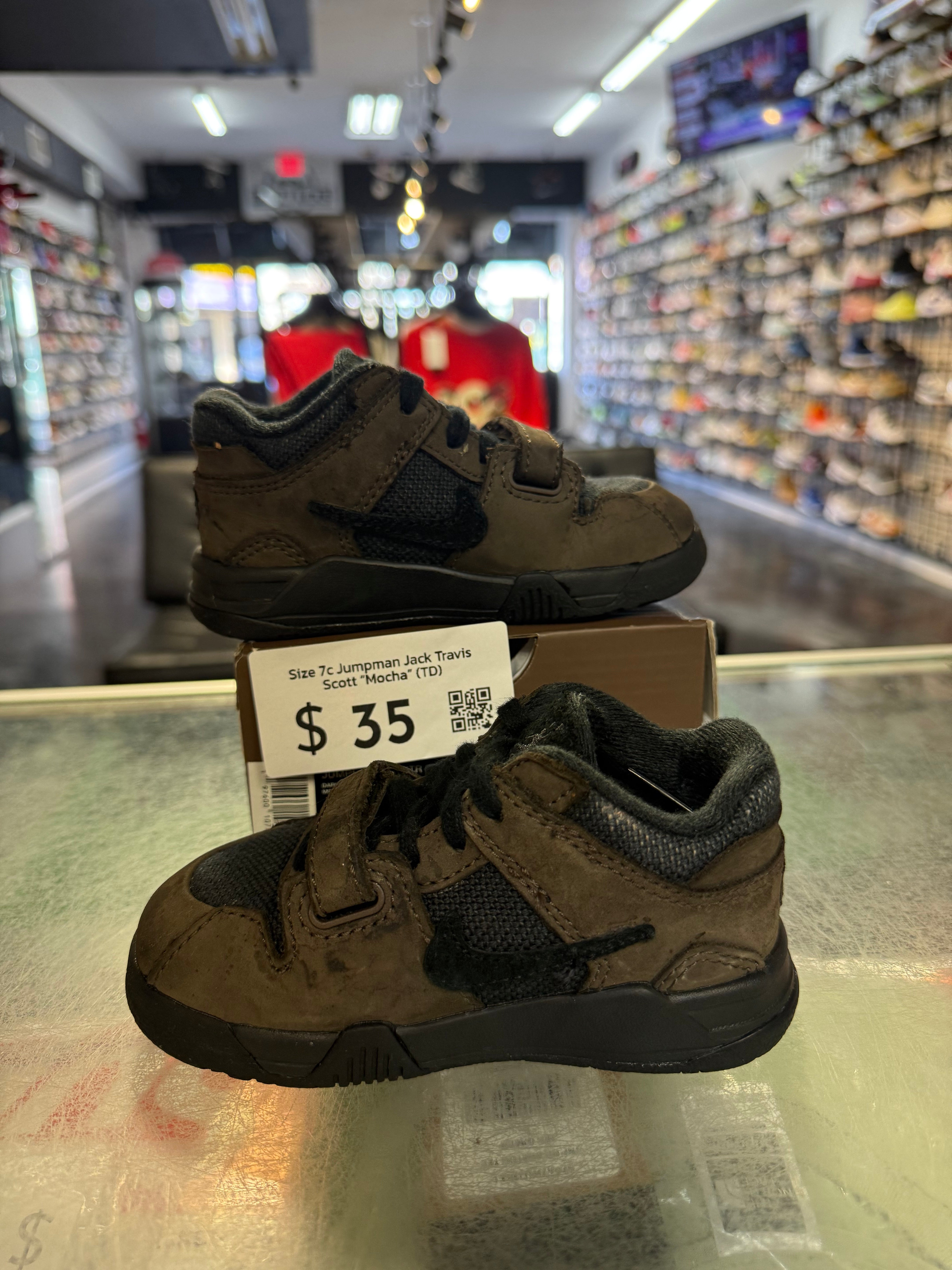 Size 7c Jumpman Jack Travis Scott “Mocha” (TD)
