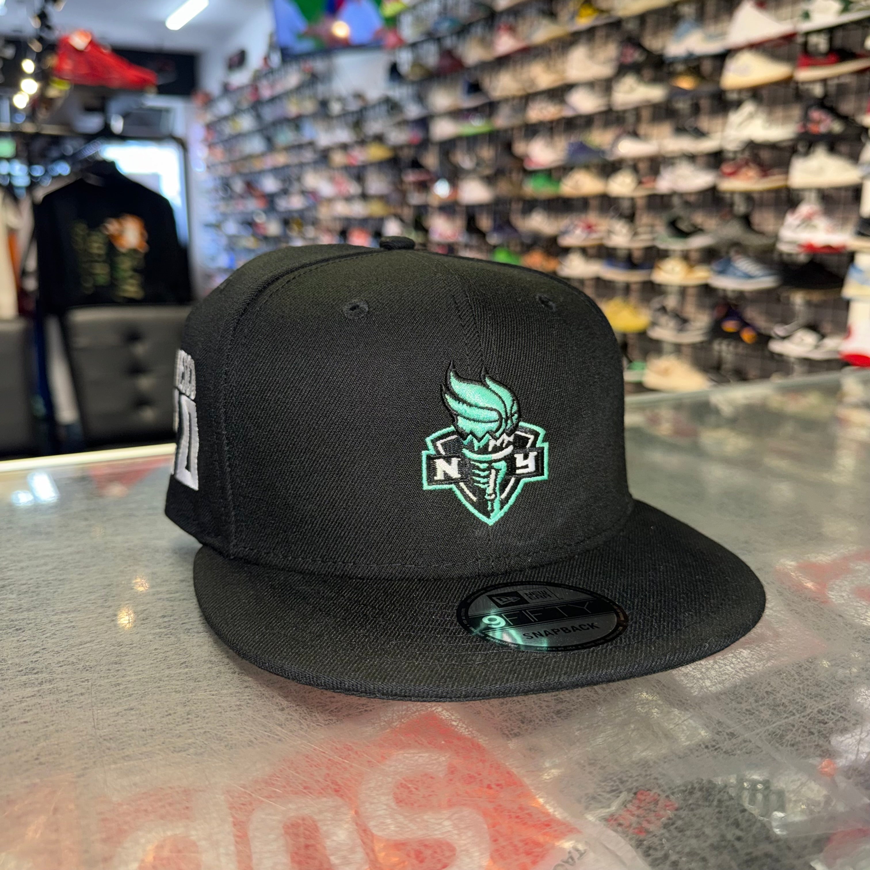 Size OS New Era SnapBack NY Liberty “Ionescu” Brand New
