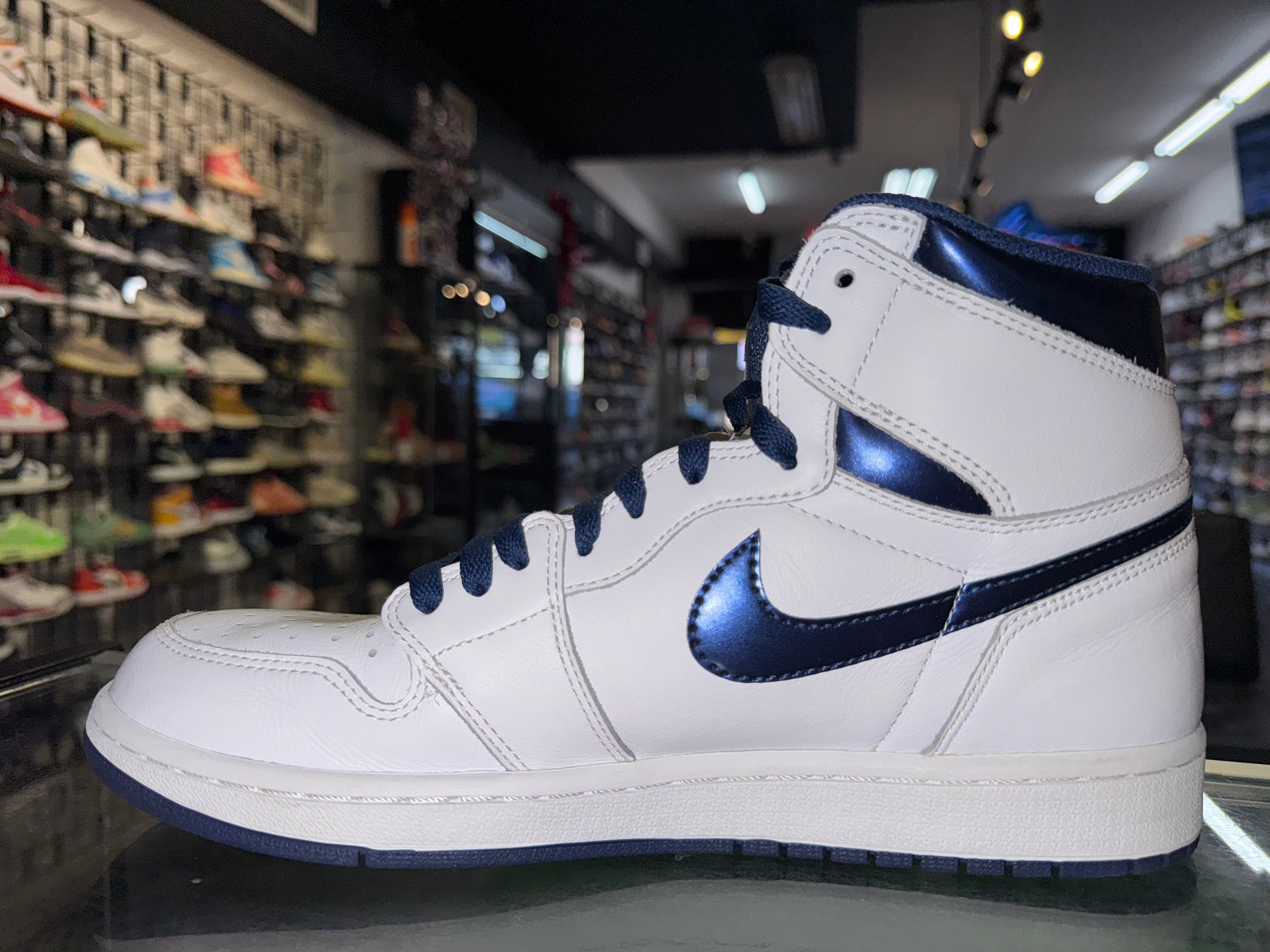 Size 10 Air Jordan 1 "Metallic Navy" 2016