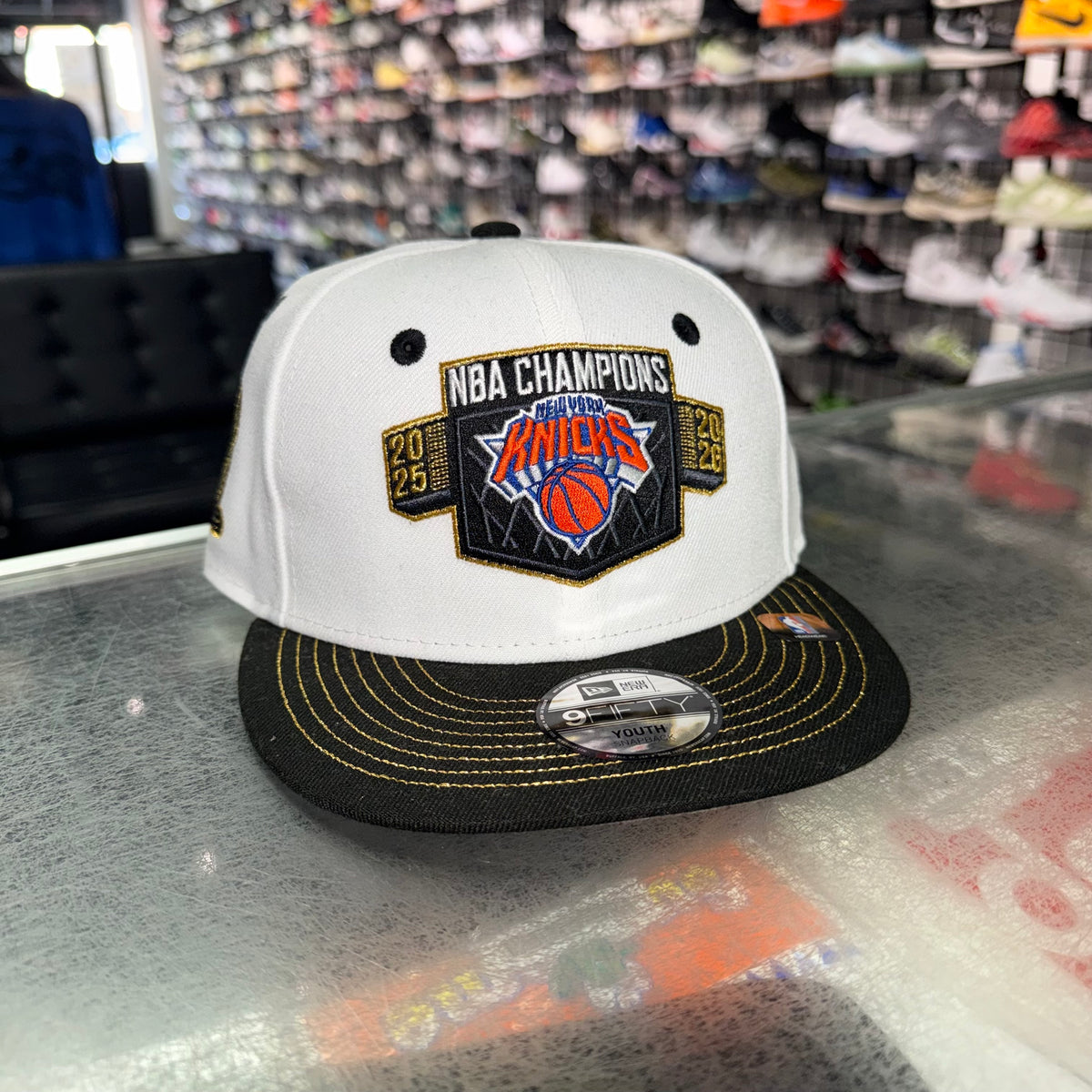 Size OS Youth* New Era SnapBack Hat “Knicks Champions” Brand New