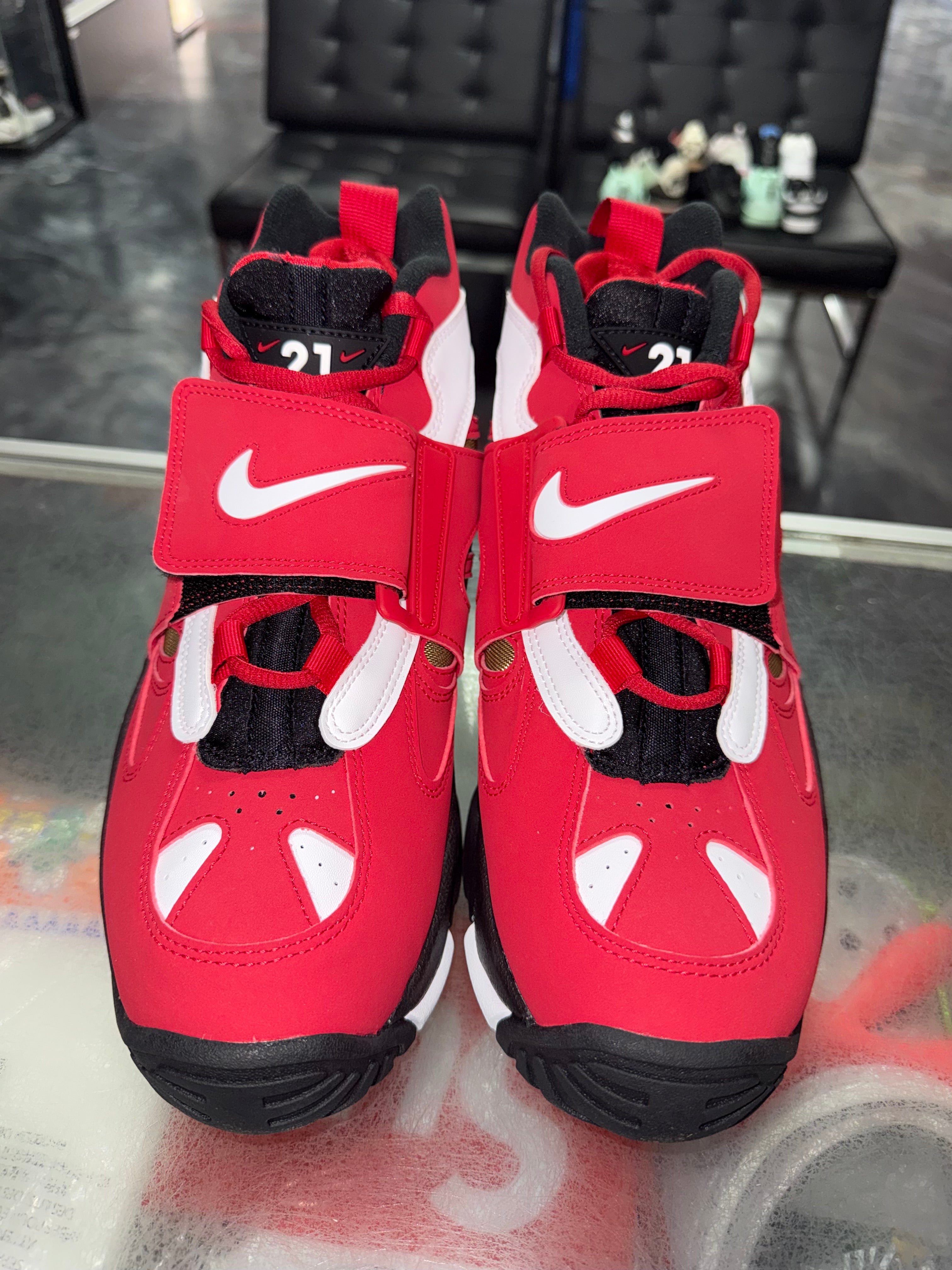Size 9.5 Air Diamond Turf 2 "Red Gold" Brand New
