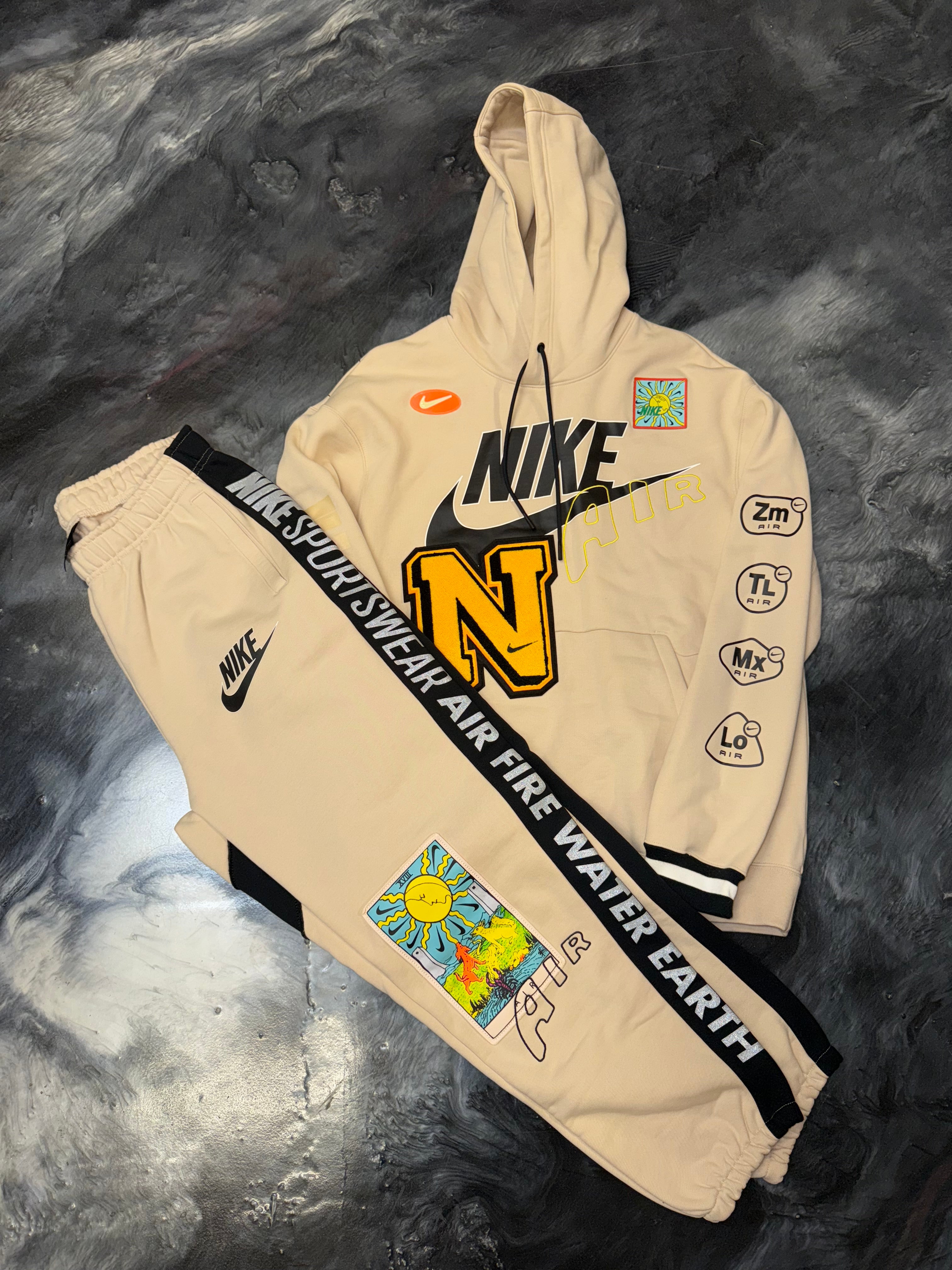 Size M Nike Eternal Full Suit “Multicolor” Worn 1x