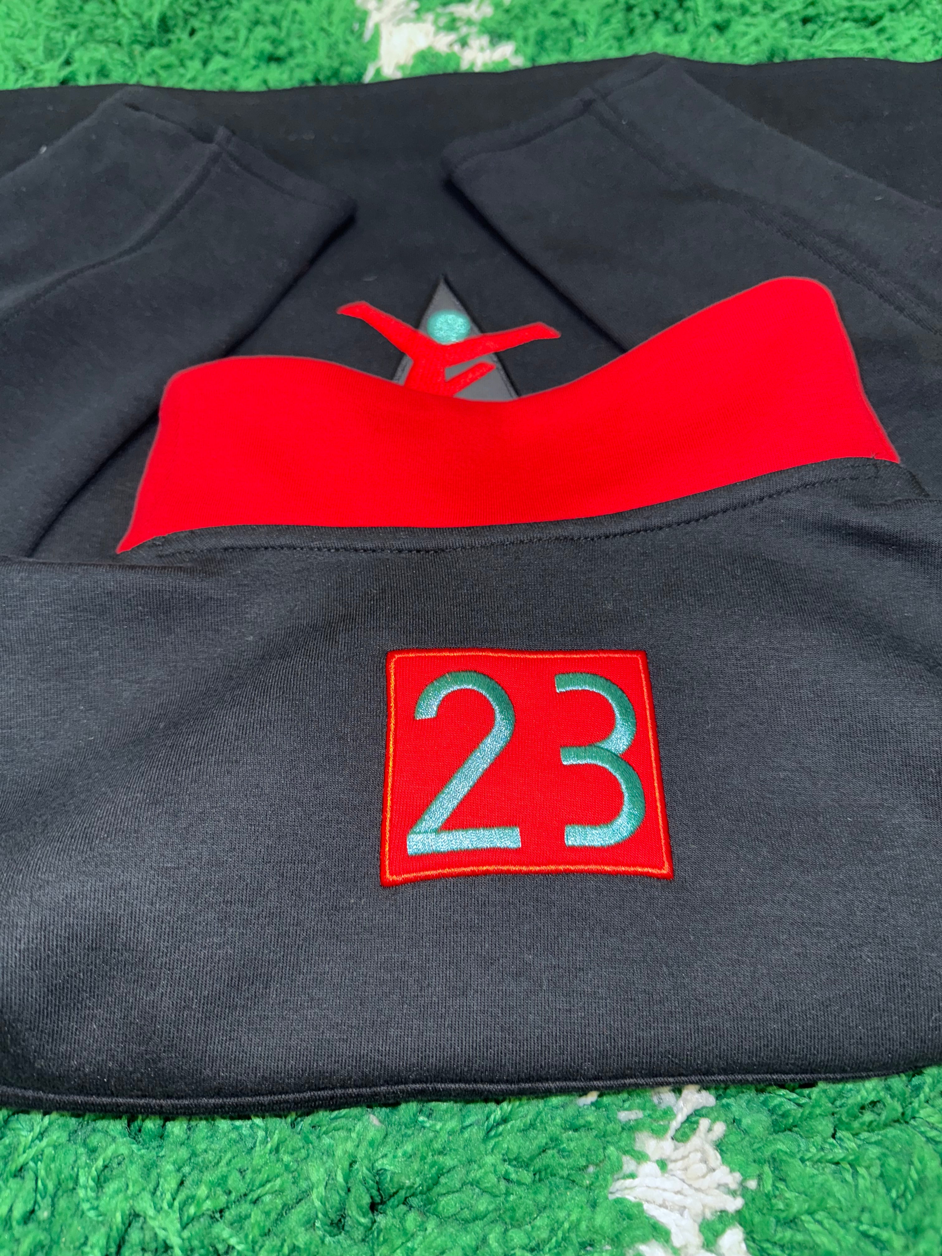 Size S (W) Air Jordan Nina Chanel Crewneck “Black/Red” Brand New