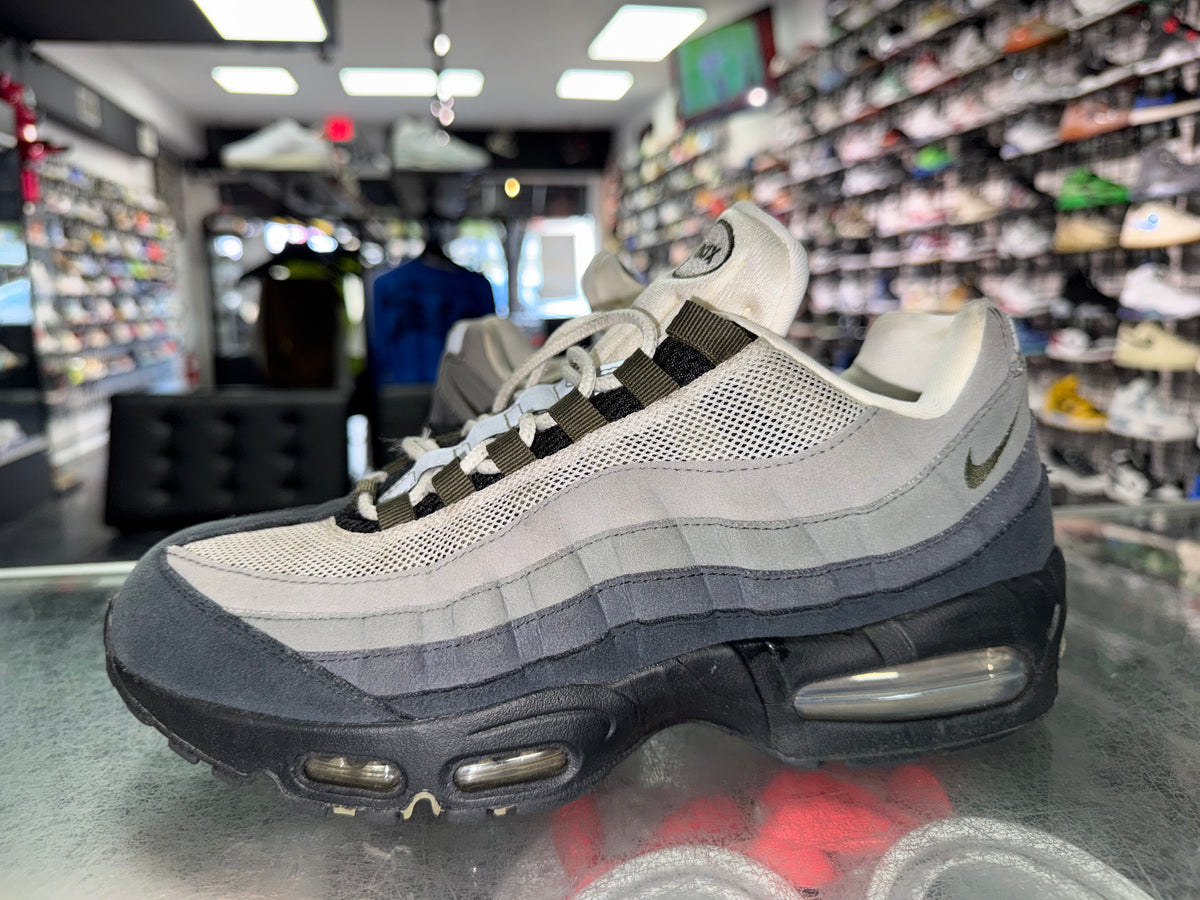 Size 9.5 (11W) Air Max 95 OG Big Bubble "Black Medium Olive"