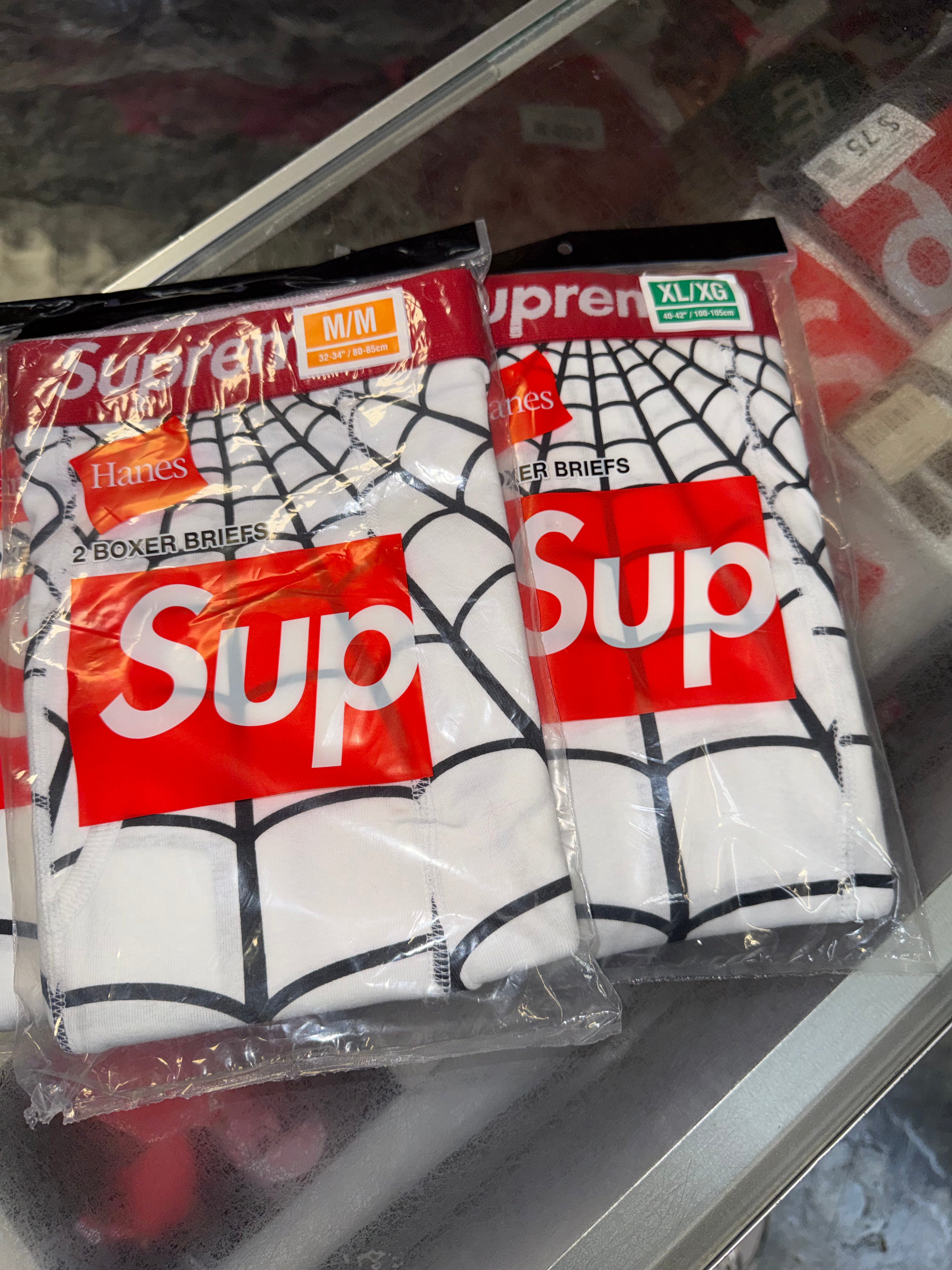 Size XL Supreme Hanes Spider-Man Boxer Briefs 2-Pack “White” Brand New