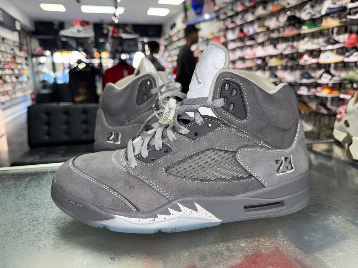 Size 11 Air Jordan 5 “Wolf Grey”