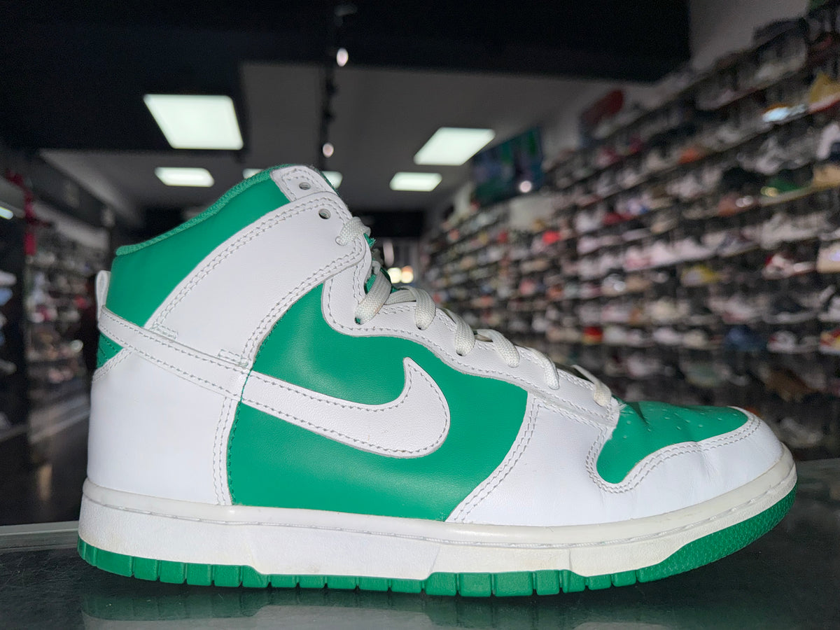 Size 9 Dunk High “White/Lucky Green”