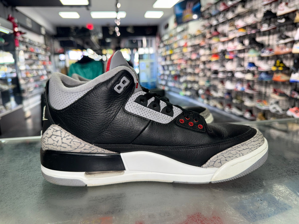 Air Jordan 3 Black Cement sneaker, pre-owned, size 10 – view 3