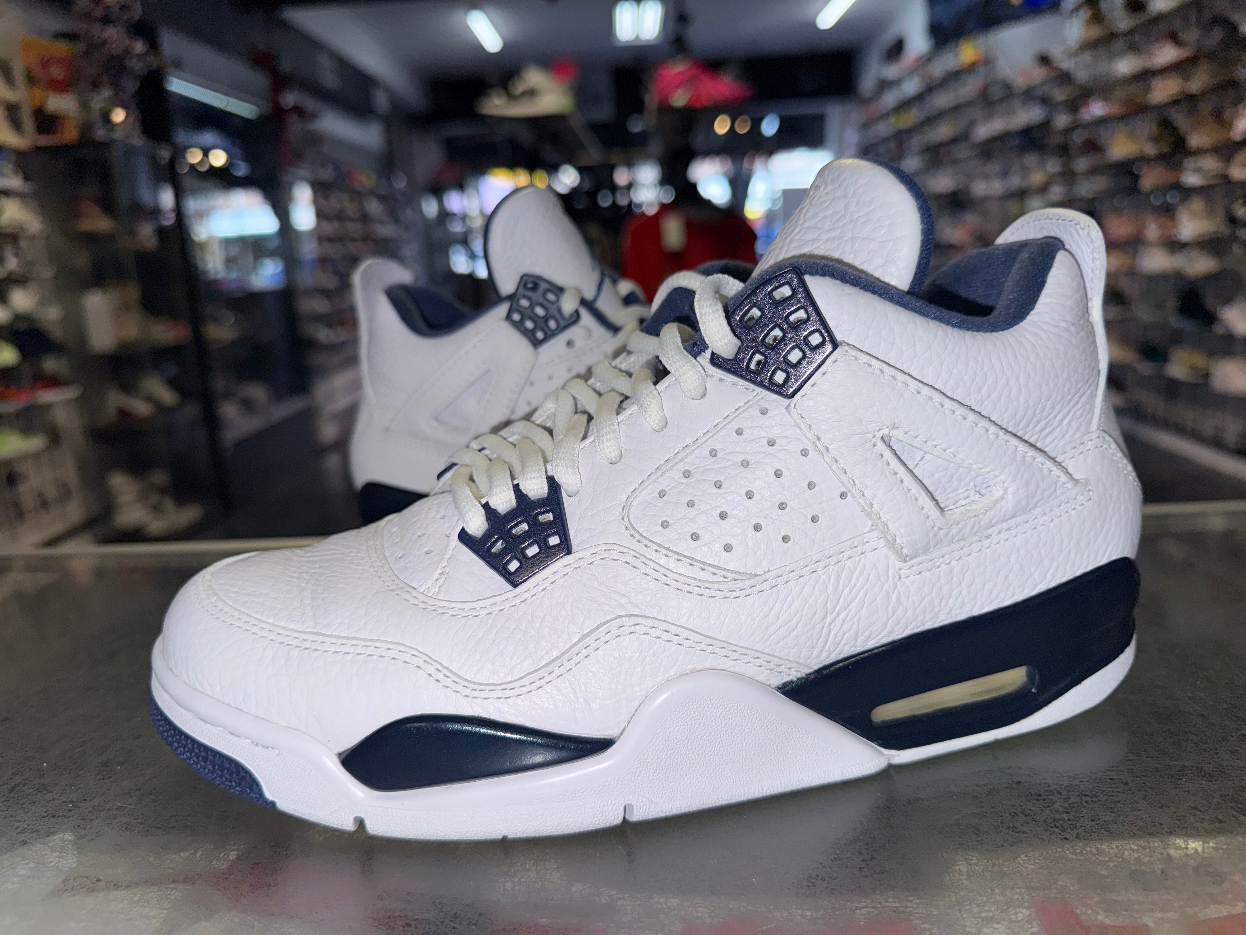 Size 8 Air Jordan 4 "Columbia"