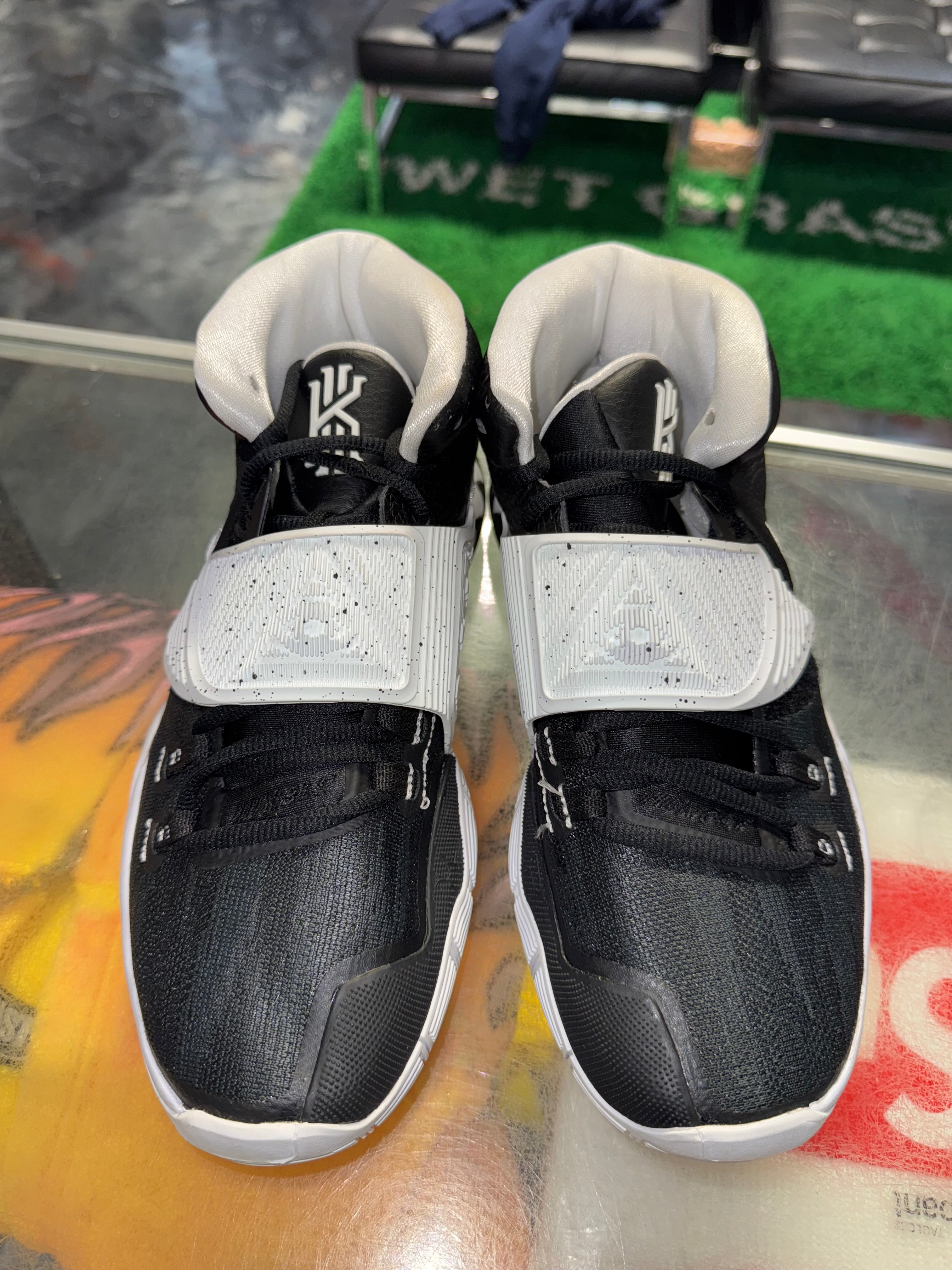Size 9 Nike Kyrie 6 "Team Black White" Brand New